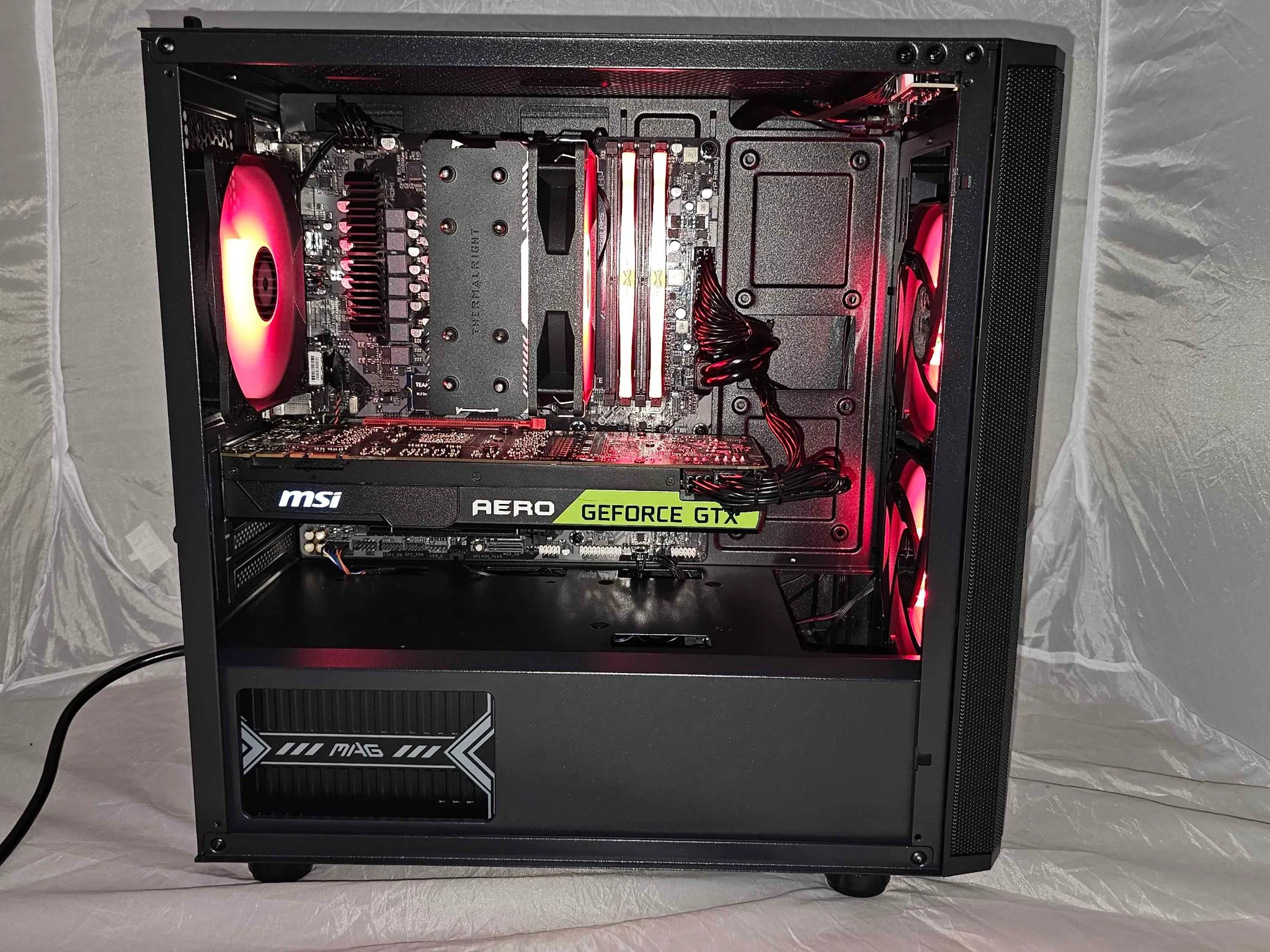 Gaming Desktop PC Ryzen 5 7500F / GTX 1080TI / 500GB SSD / 32GB DDR5