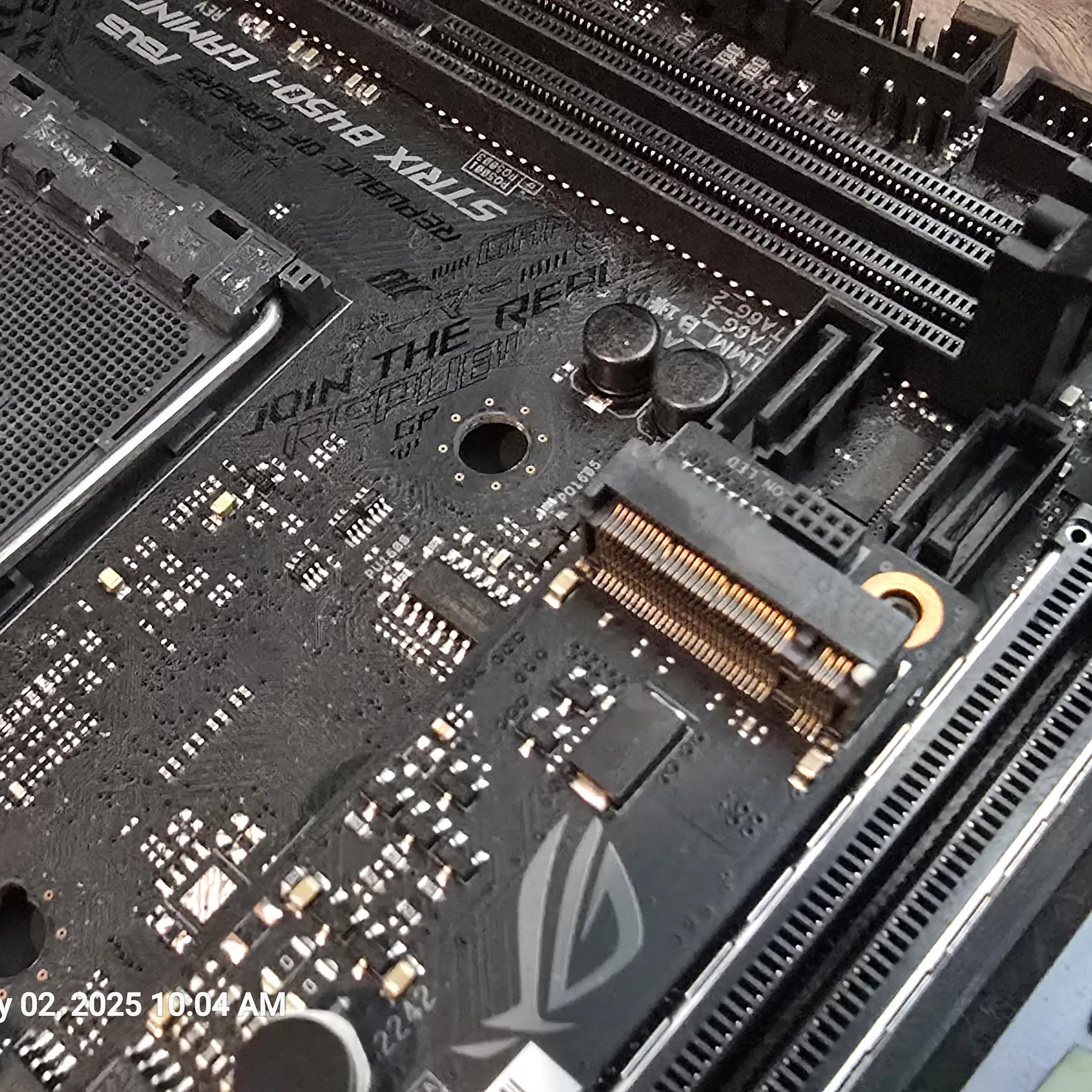 b450-i gaming/ Ryzen 5 2600/ Corsair vengeance 16gb 3000 mhz/ AMD cooler