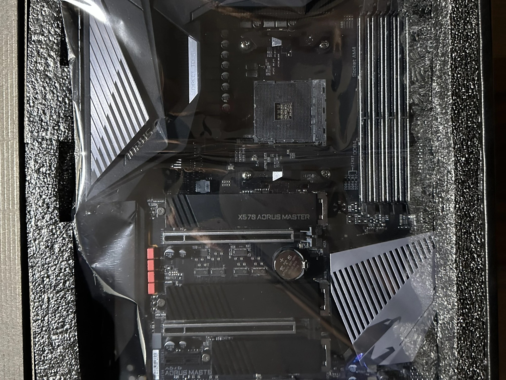 Gigabyte AM4 Aorus Master X570 Rev 1.2