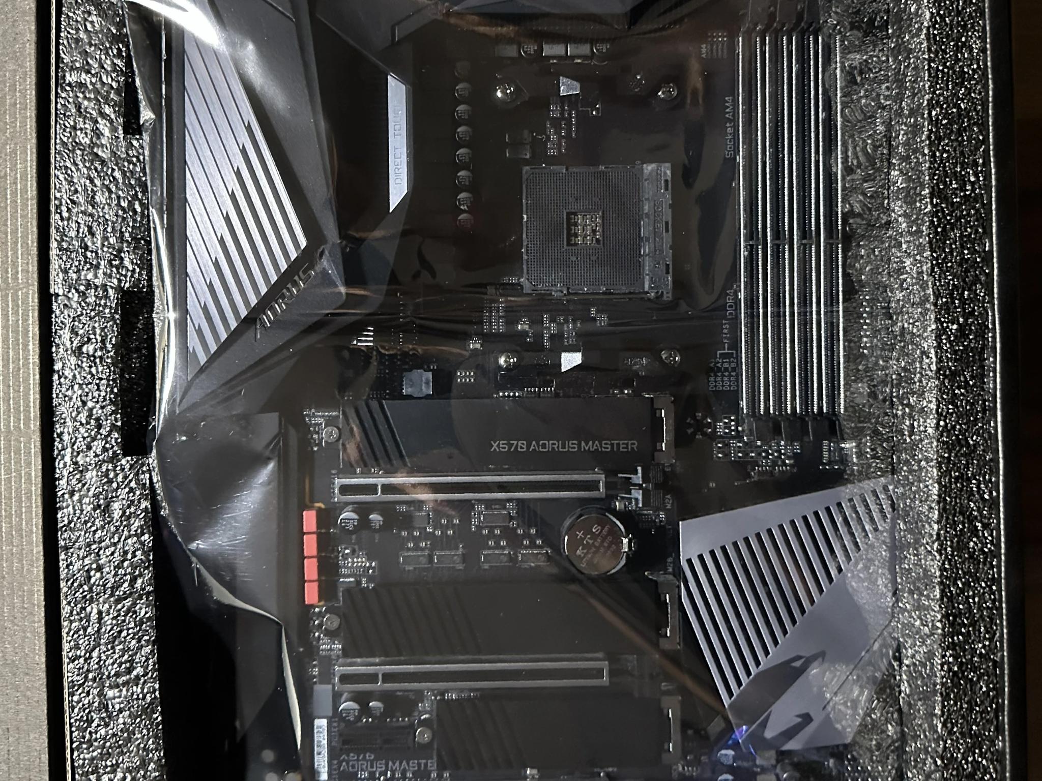 Gigabyte AM4 Aorus Master X570 Rev 1.2