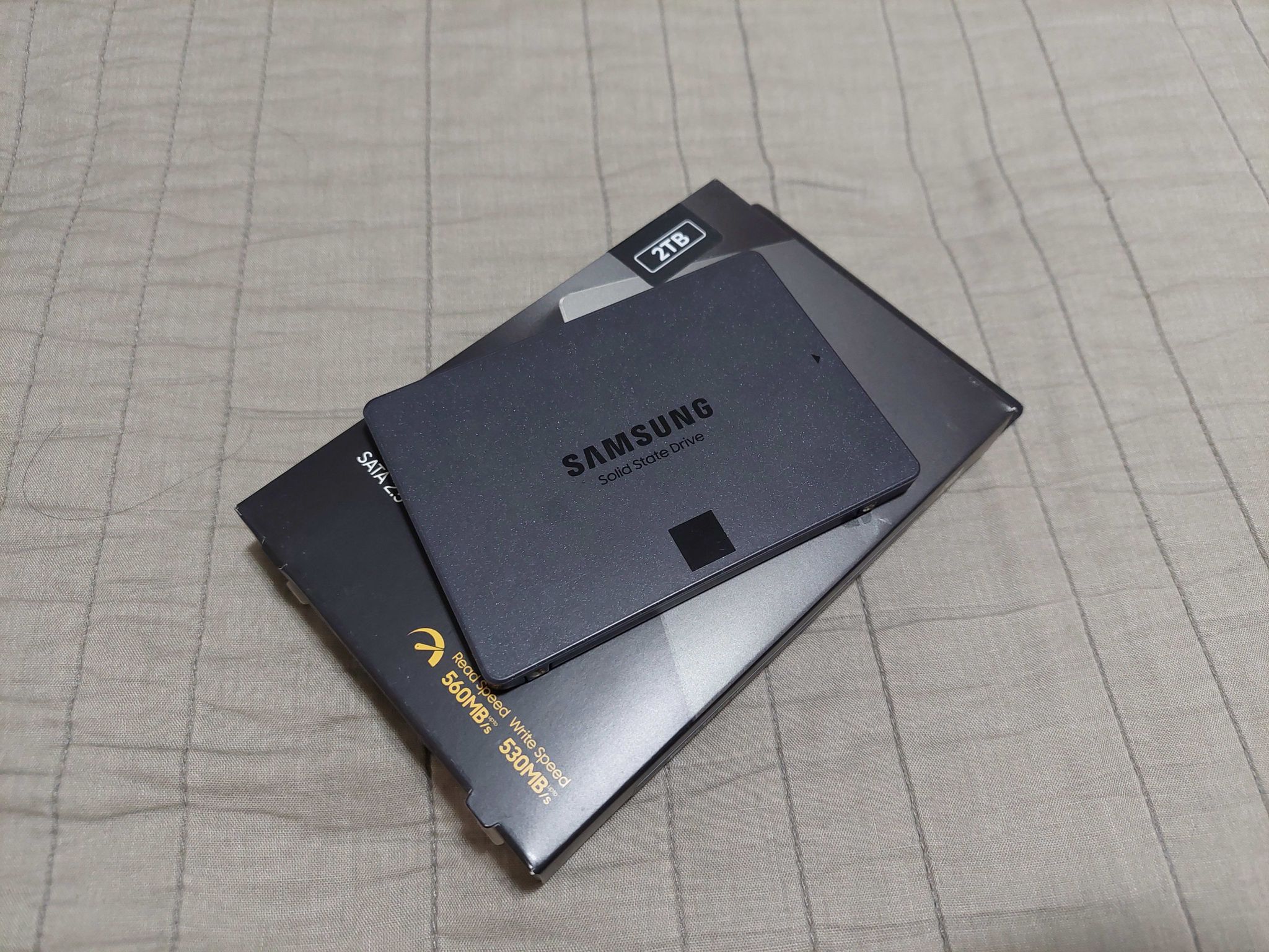 Samsung 870 QVO 2TB SSD