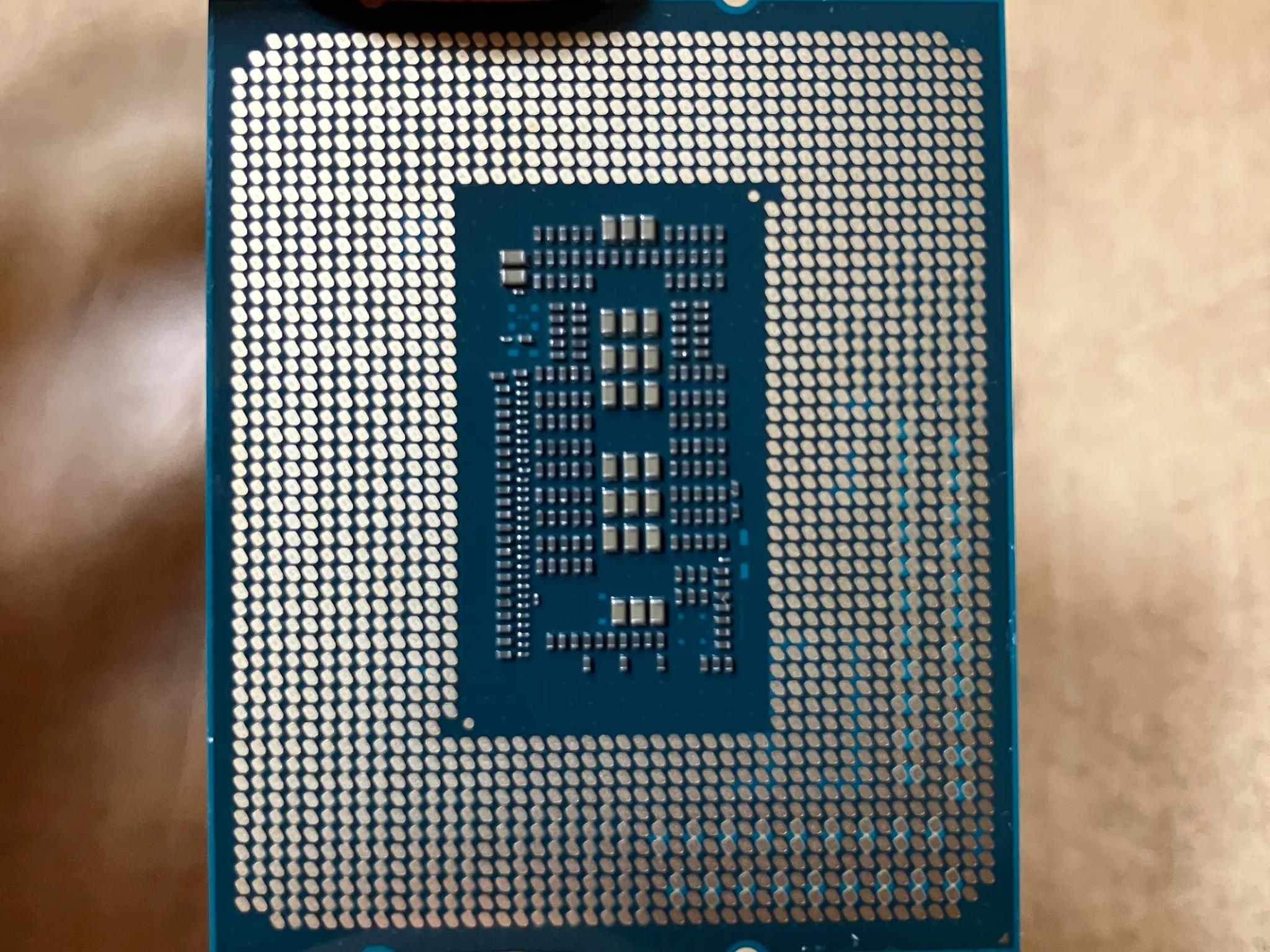 Intel 12th Gen i7 12700KF Gaming/Productivity CPU