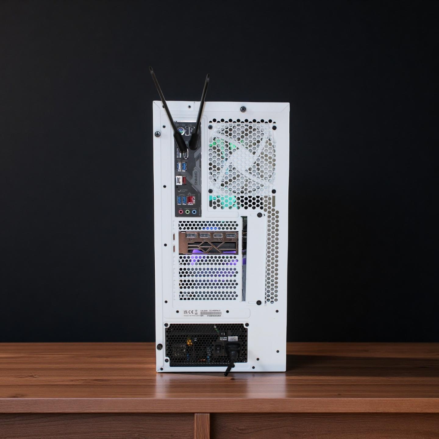 Super Smooth NZXT AM5 | Ryzen 7 7700X | GeForce RTX 4060 | 32GB G.Skill DDR5 | 2TB PNY M....