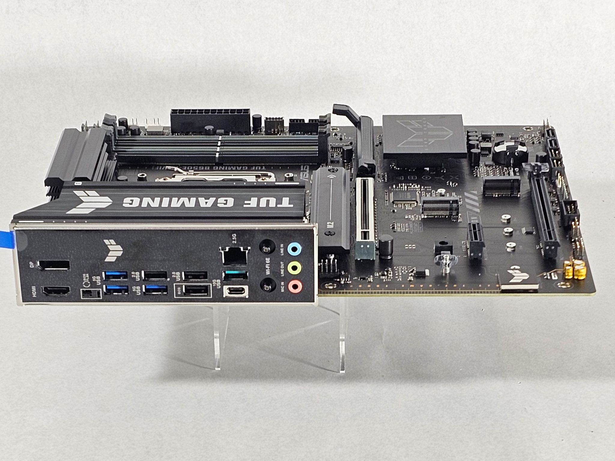 ASUS TUF GAMING B560-E WIFI LGA1200 ATX Motherboard DDR4 AMD AM5