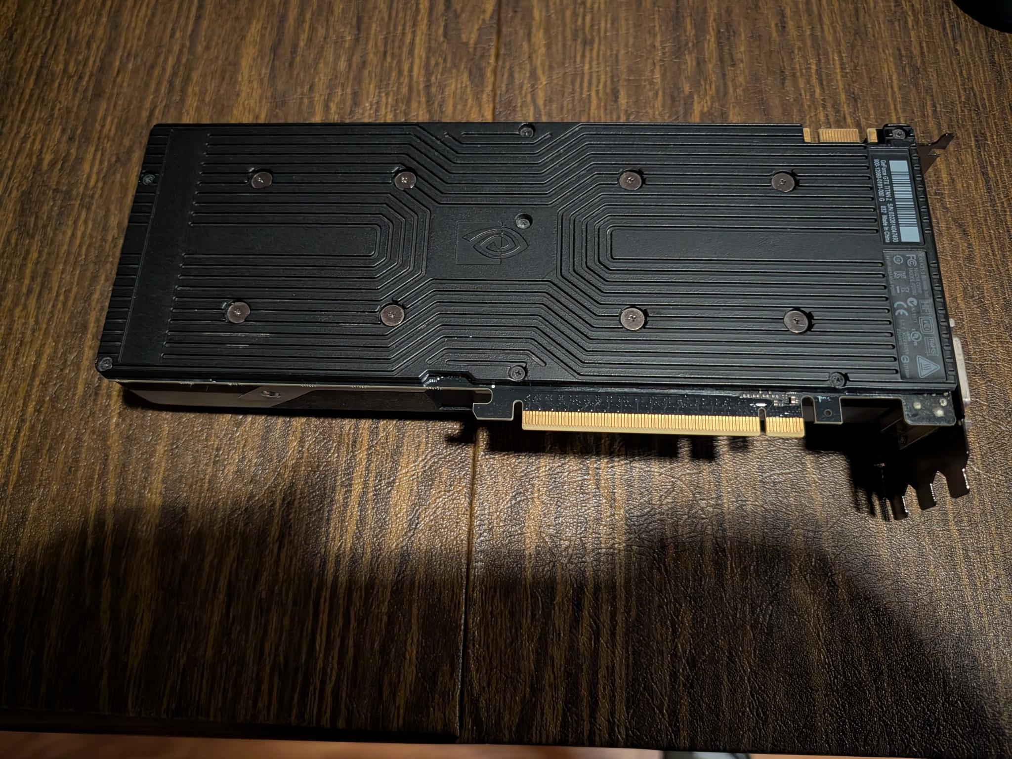 EVGA GeForce GTX Titan Z 12GB - Image 2