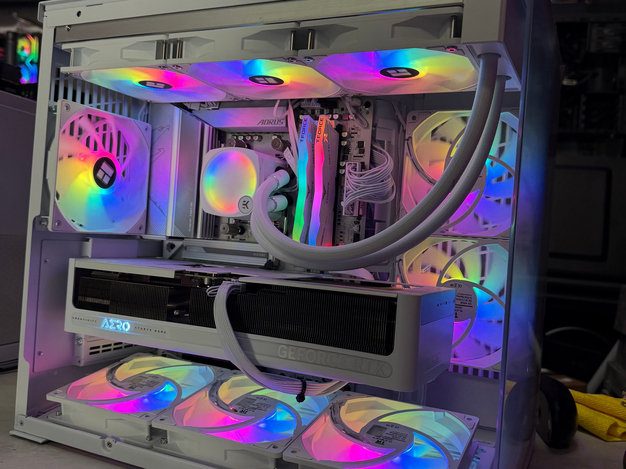 Snow White Gaming Pc