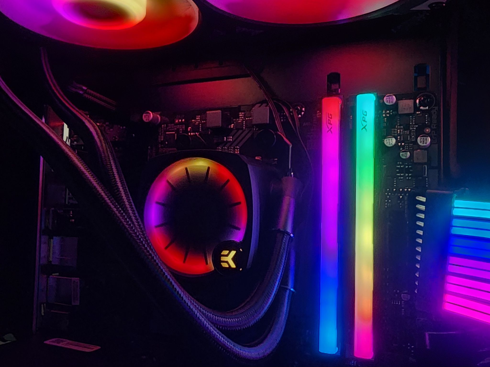 Gaming PC Ryzen 7 7800X3D 32GB RAM 1TB SSD RX 7800 XT 16GB Win11 Computer