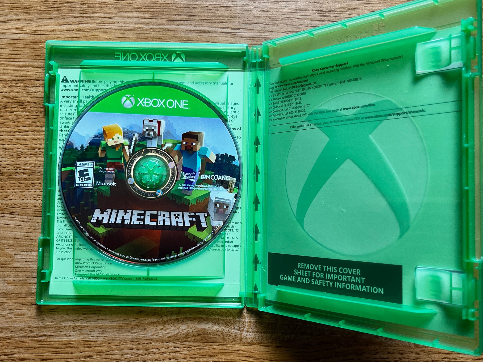 Minecraft: Bedrock Starter Edition for Xbox One/Series Consoles