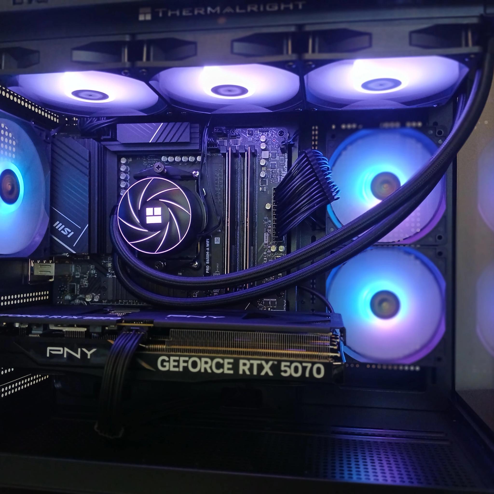 RTX 5070 | Ryzen 7 7700 | 32GB RAM