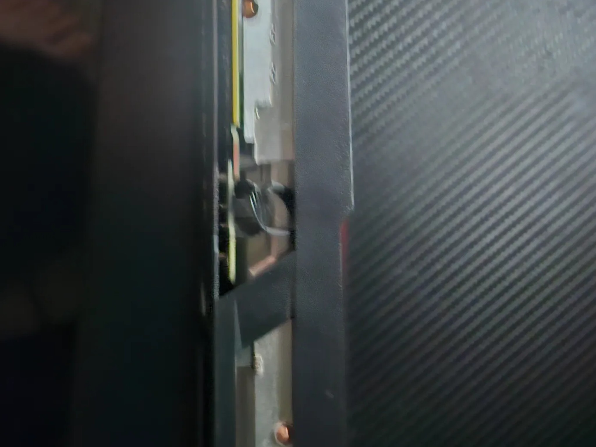 Used rgb gigabyte 3050 8gb