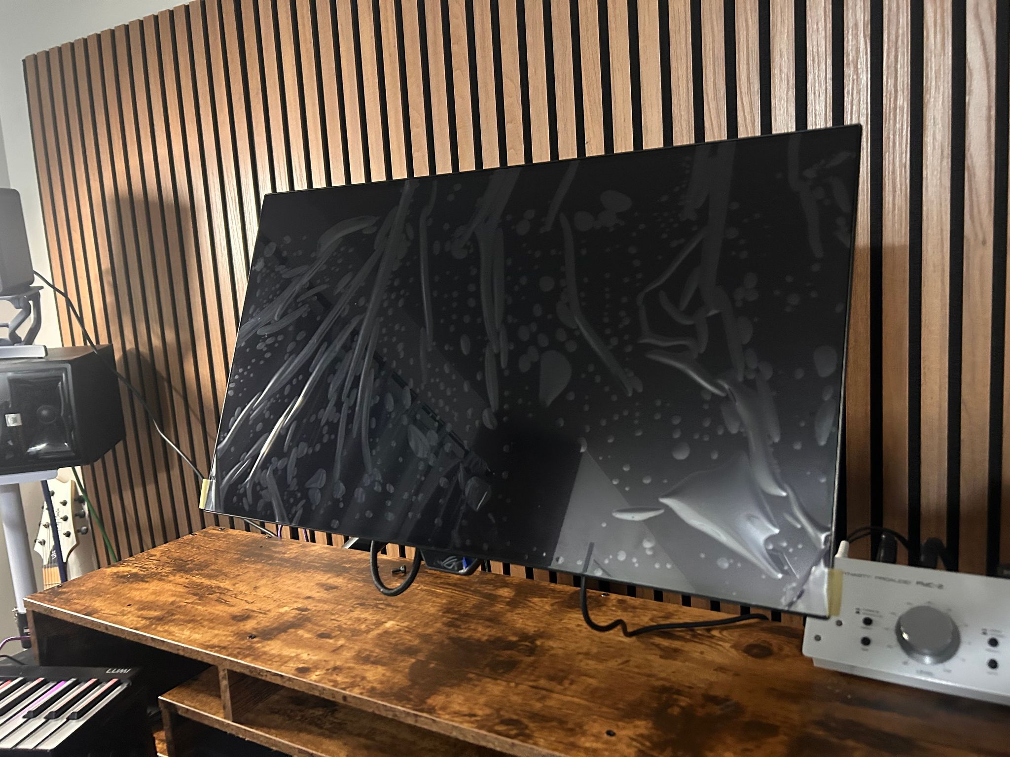 ASUS ROG Strix OLED 27" (240hz) 2K WQHD (2560x1440) 240Hz Gaming Monitor (XG27AQDMG) (0 HOURS USED)