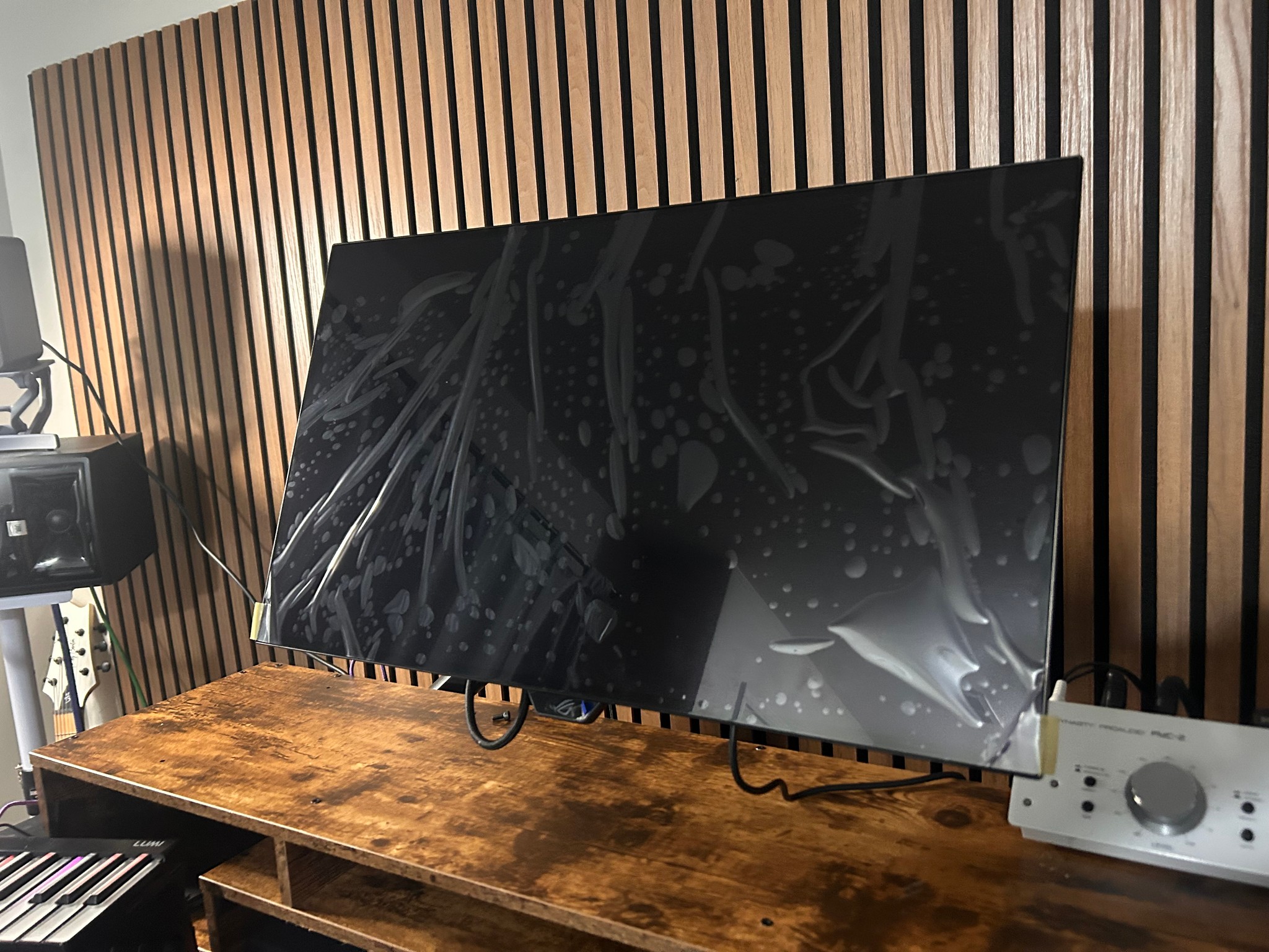 ASUS ROG Strix OLED 27" (240hz) 2K WQHD (2560x1440) 240Hz Gaming Monitor (XG27AQDMG) (0 HOURS USED)