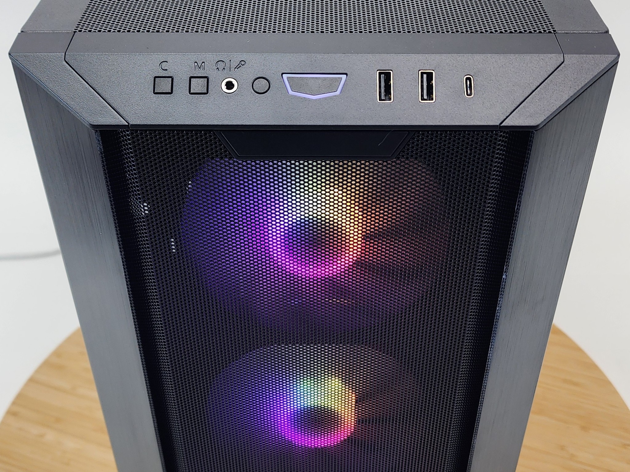 Gaming PC Ryzen 7 7800X3D 32GB RAM 2TB SSD RX 7900 XT 20GB Win11 PC