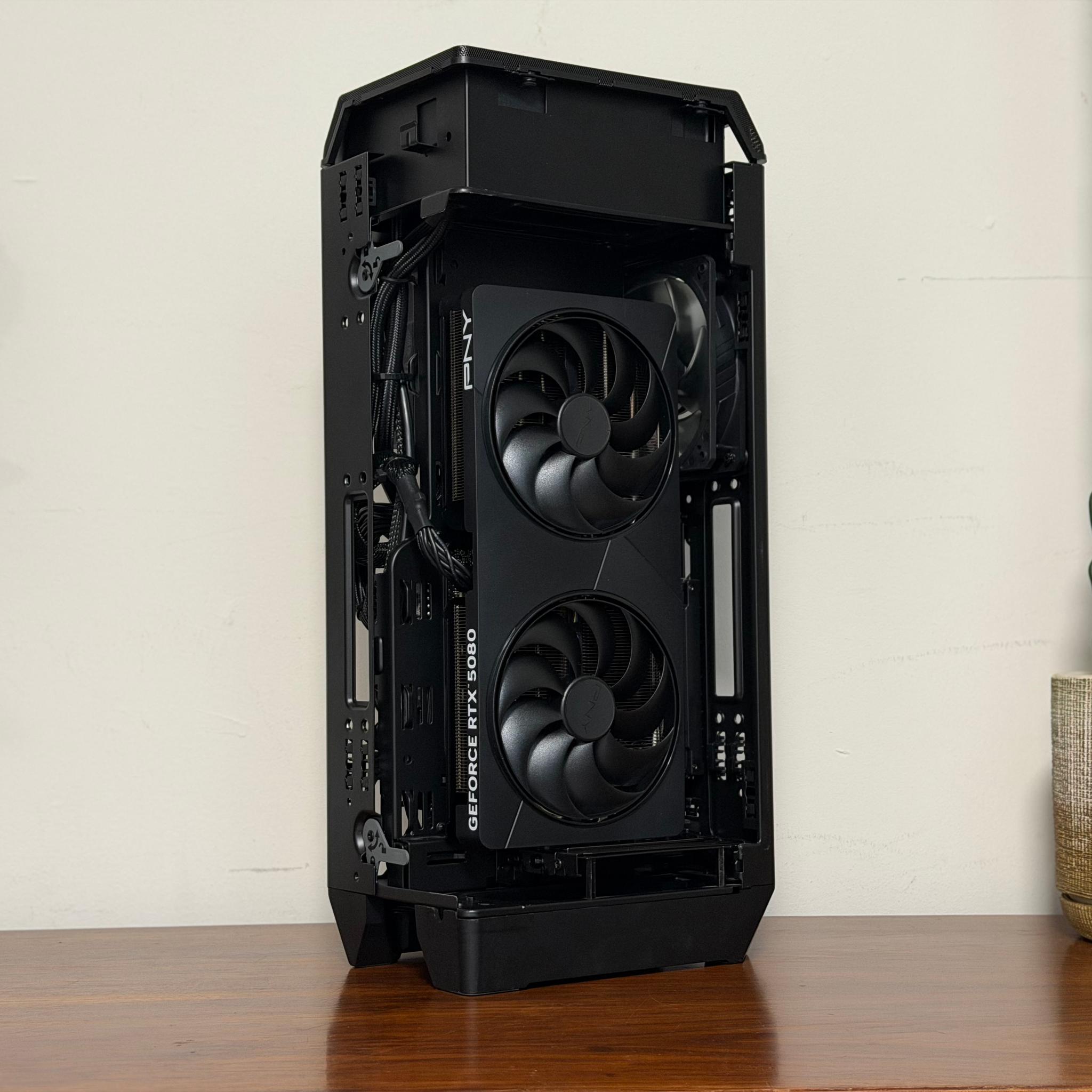 RTX 5080 | Ryzen 7 7800X3D | 32GB DDR5 | B650E-I Mini ITX | 2TB SSD | 850W SFX Gold
