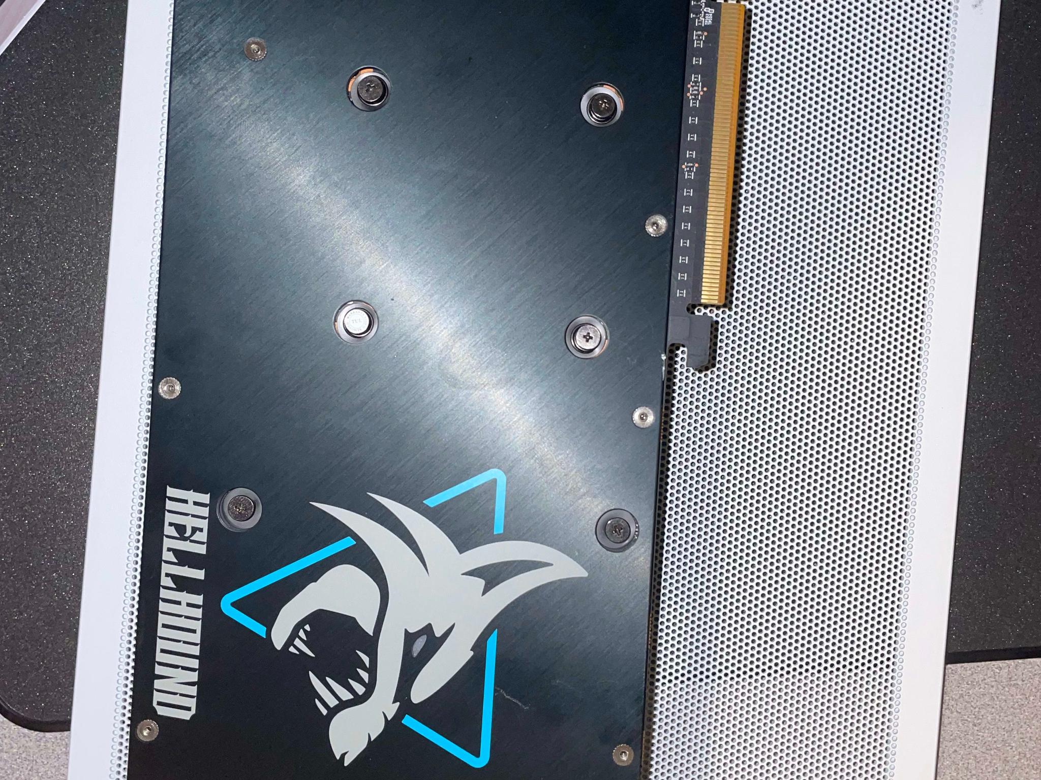 6700xt Powercolor Hellhound 