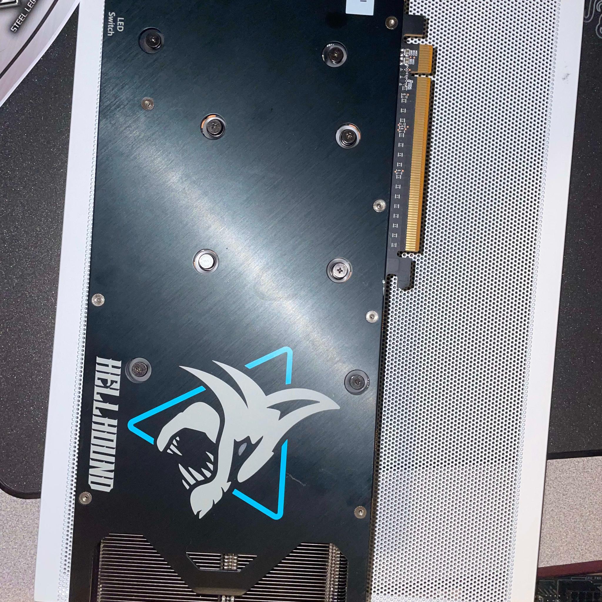 6700xt Powercolor Hellhound 
