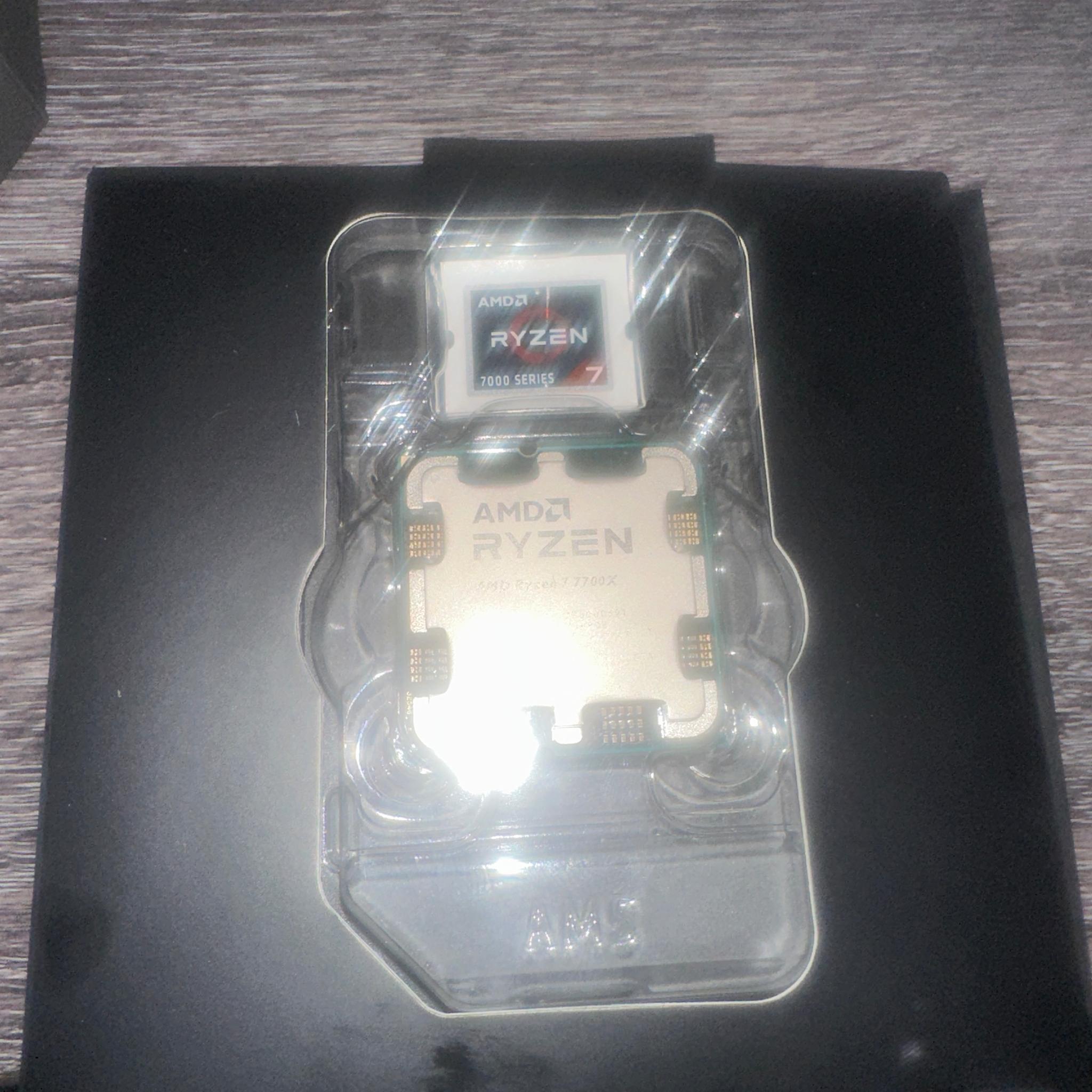Brand new Ryzen 7 7700x
