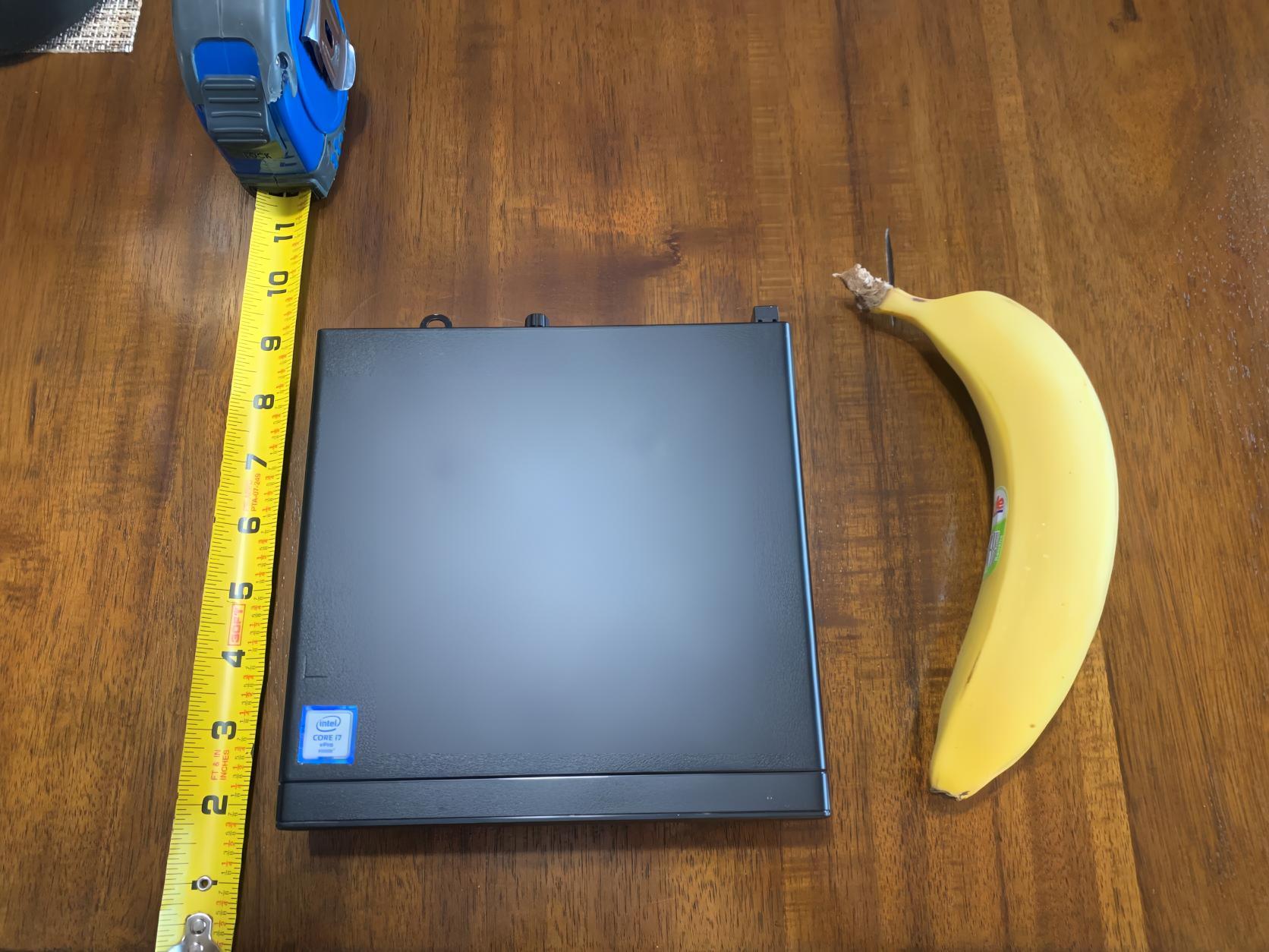 SFF HP EliteDesk 800G2 i7-6700T | Home/Office/Media server pc *Banana for scale*
