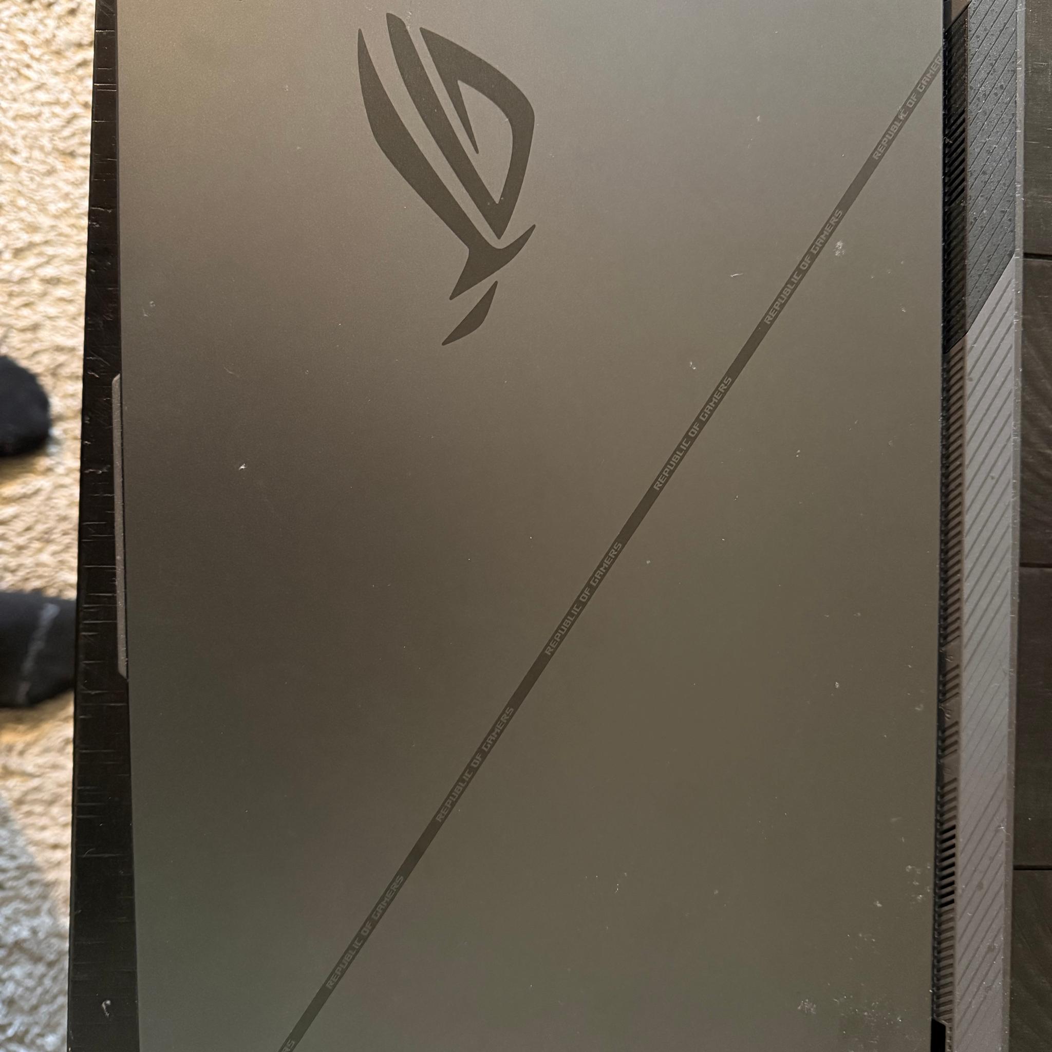 ASUS ROG Strix G16 Gaming Laptop