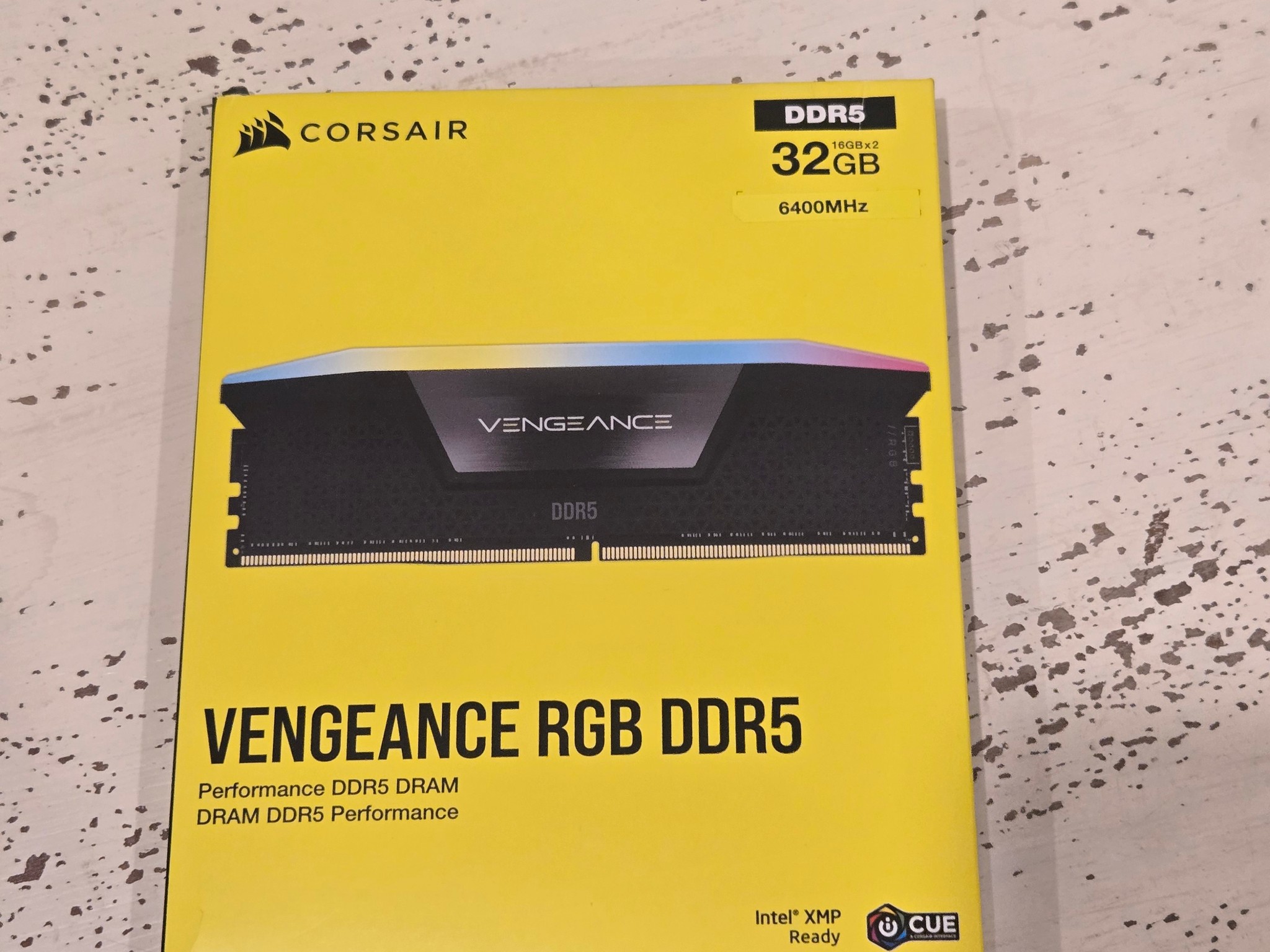 CORSAIR Vengeance DDR5 RAM 32GB (2x16GB) 6400MHz CL36
