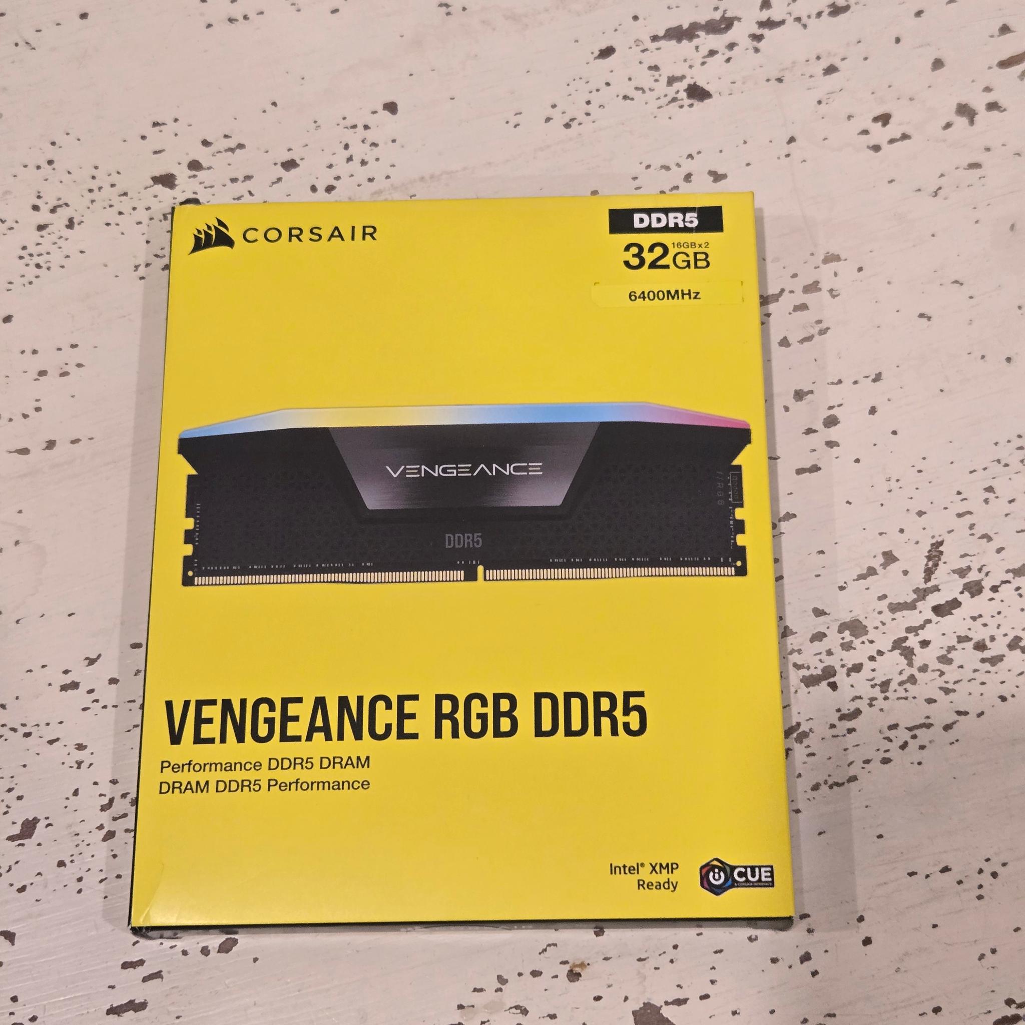 CORSAIR Vengeance DDR5 RAM 32GB (2x16GB) 6400MHz CL36