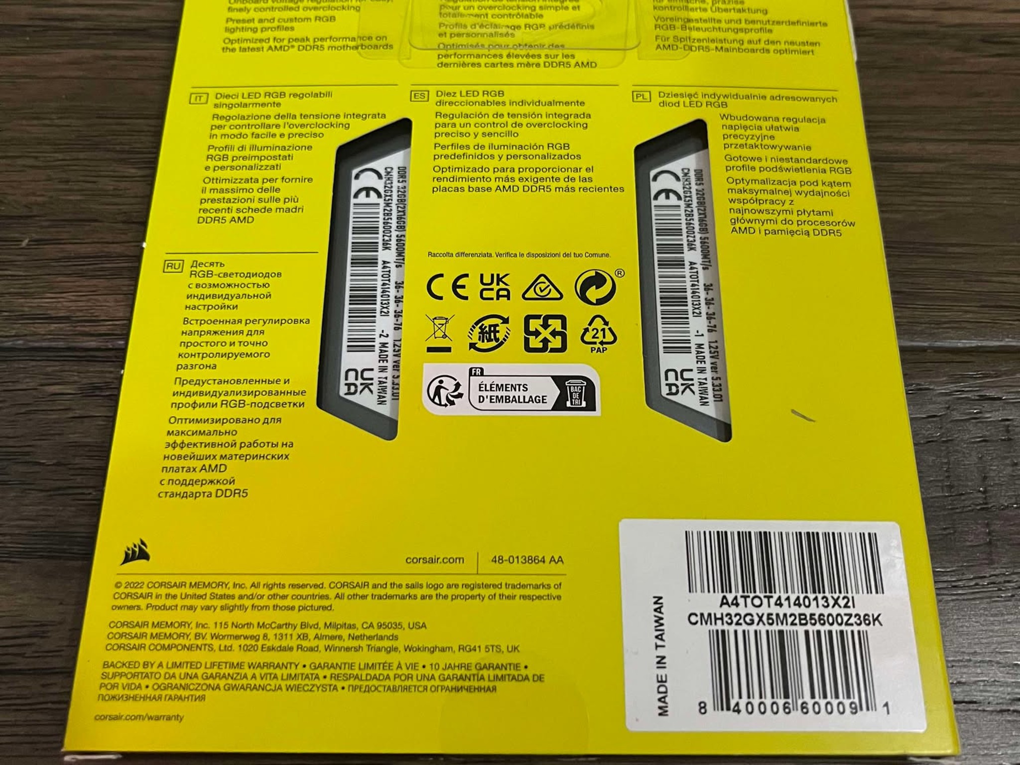 VENGEANCE RGB 32GB (2x16GB) DDR5 DRAM 5600MT/s CL36