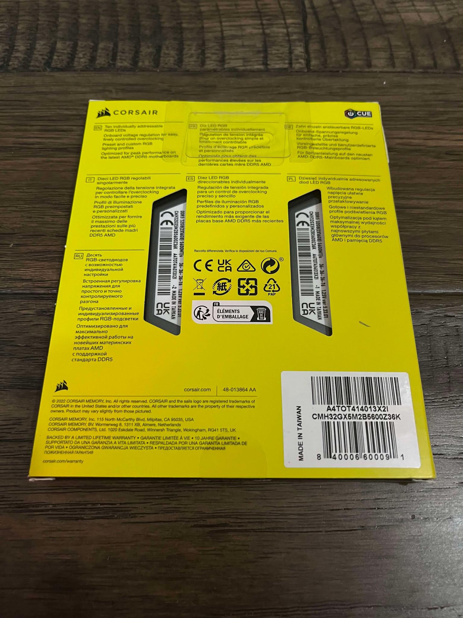 VENGEANCE RGB 32GB (2x16GB) DDR5 DRAM 5600MT/s CL36