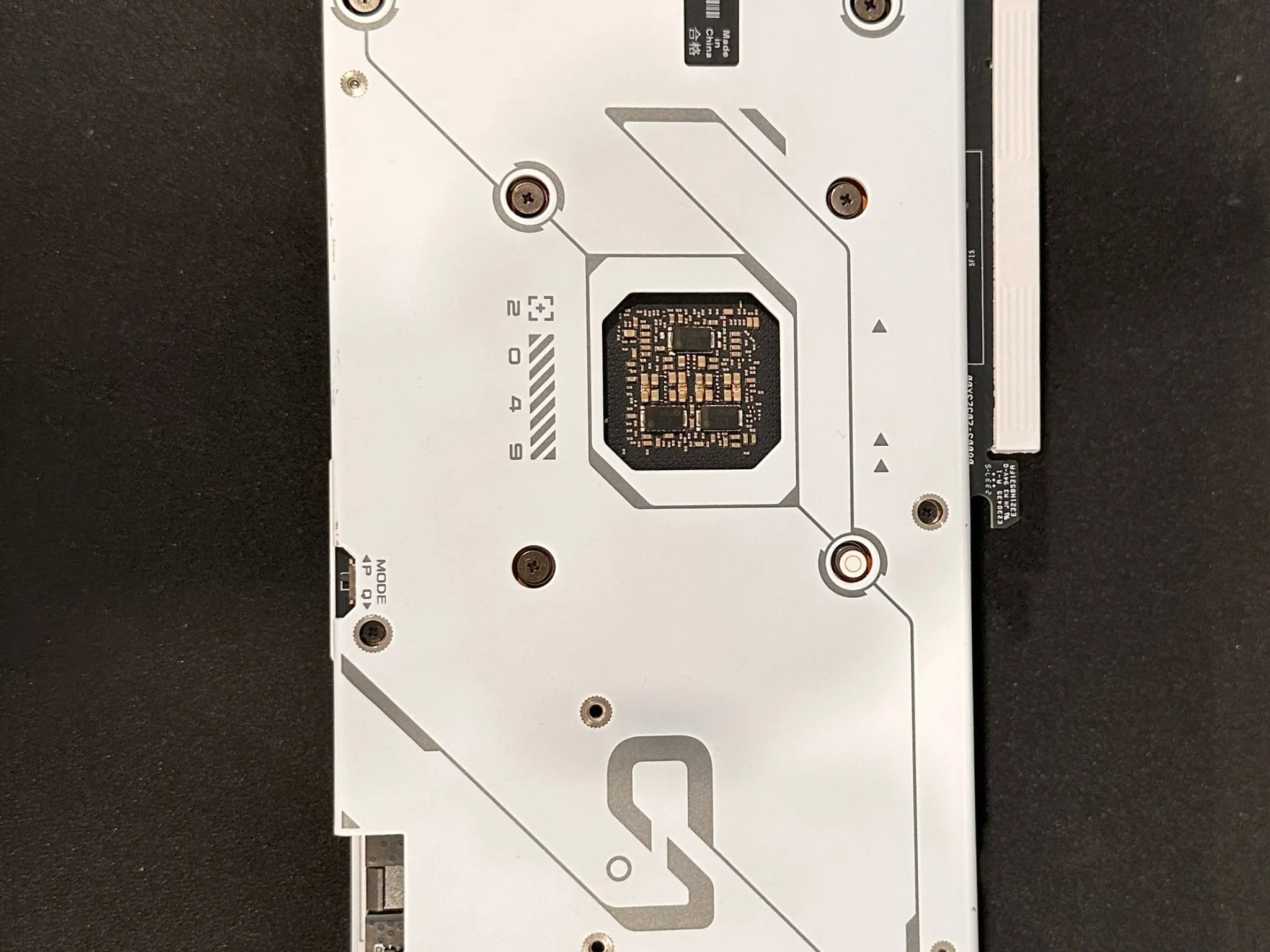 ASUS Dual GeForce RTX™ 4070 White OC Edition 12GB GDDR6X
