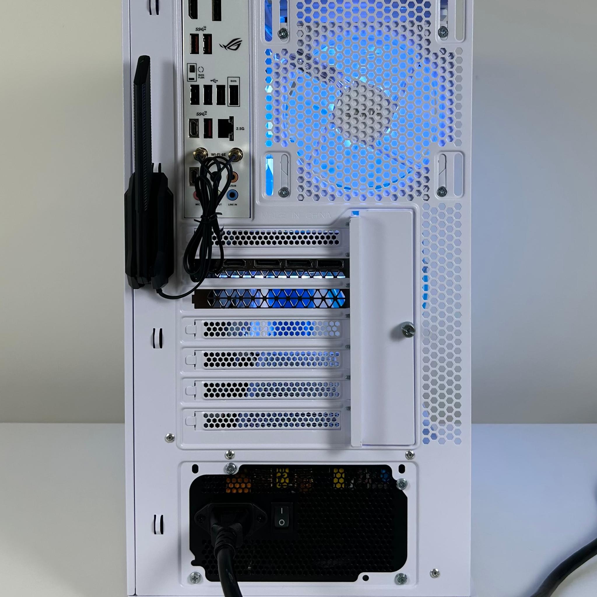 🧊 Custom Water-Cooled Gaming PC 🧊 | Ryzen 7 7700, DDR5 32GB, RTX 3080, 1TB NVME