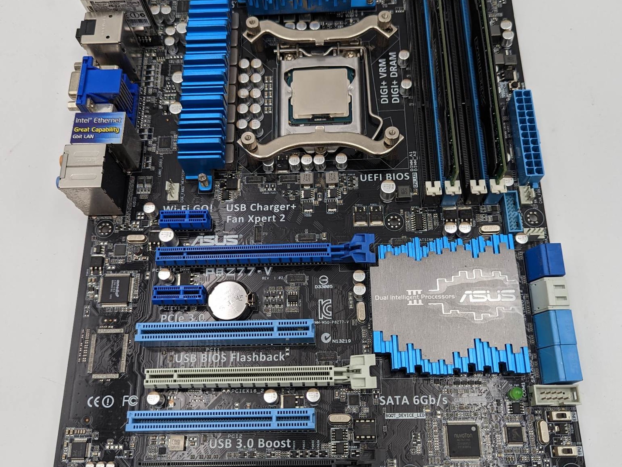 Asus P8Z77-V Motherboard Kit w/ i7-3770, 8gb ram, and CM Hyper 212!