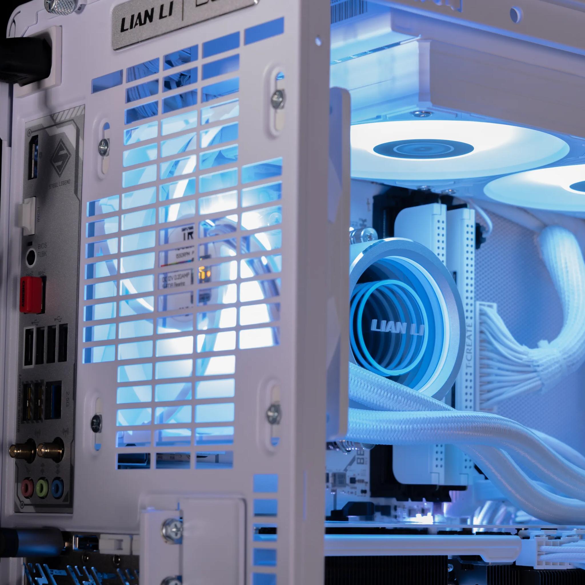 ✴ White Blade ✴ RX 9070XT / AMD R5 9600X / 1TB NVME / 32GB DDR5 RAM / 240 AIO / Windows 11 Pro