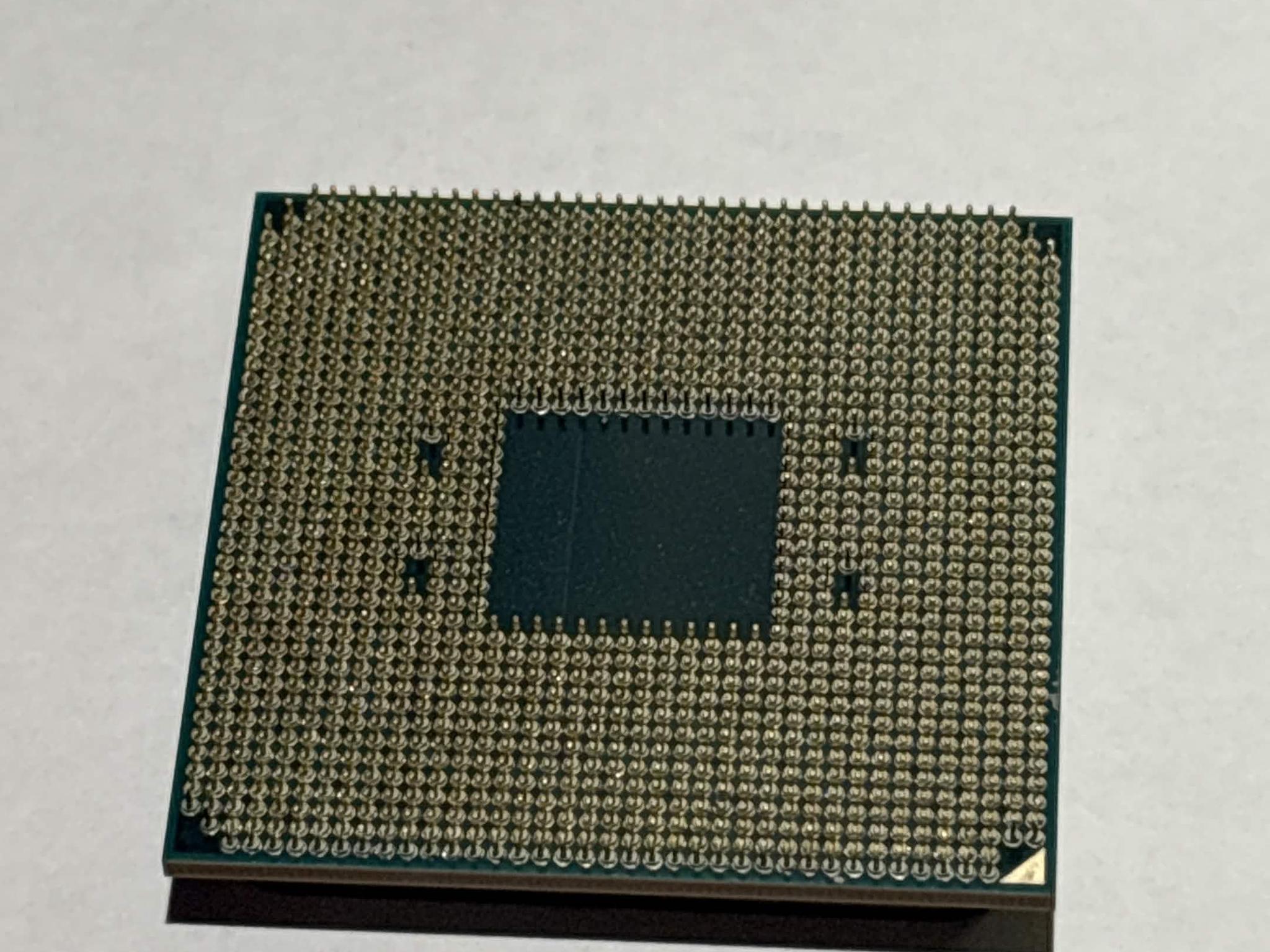 AMD Ryzen 7 5800X - Image 2