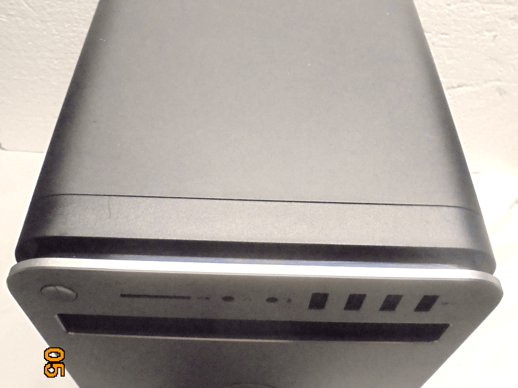 Custom Dell XPS 8920/Modded For Gaming/I7-7700/16GB DDR4/Win 11/NVME/Corsair AIO/Extras