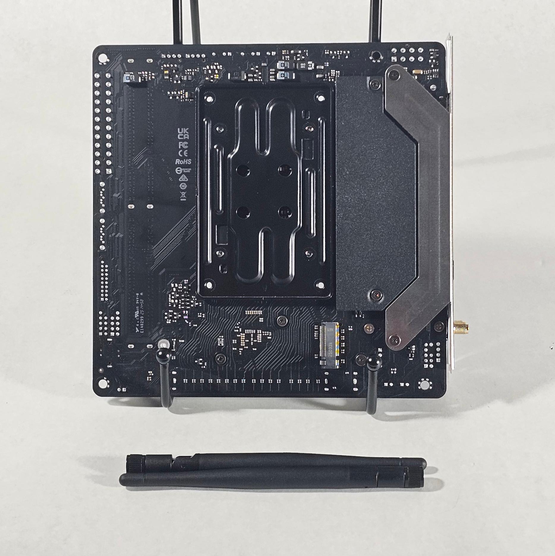B850I WIFI AMD AM5 ITX DDR5 ASRock Phantom Gaming Motherboard