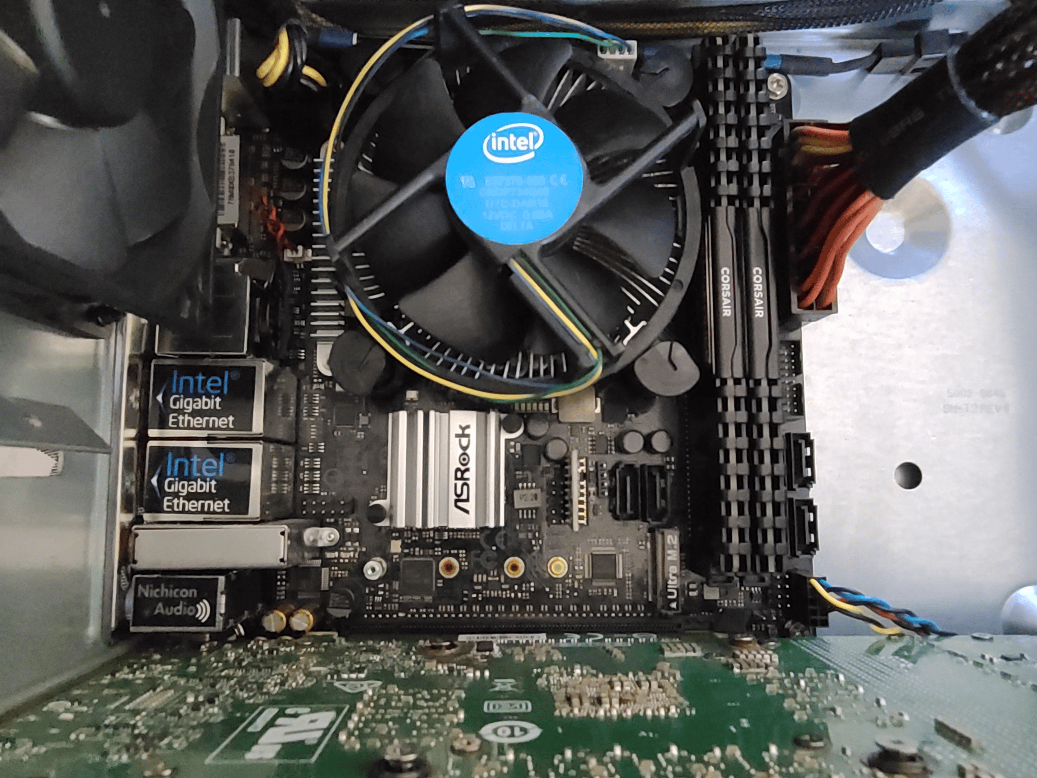 Custom Built Sleeper HP! Pentium G4560 + RTX 2070!
