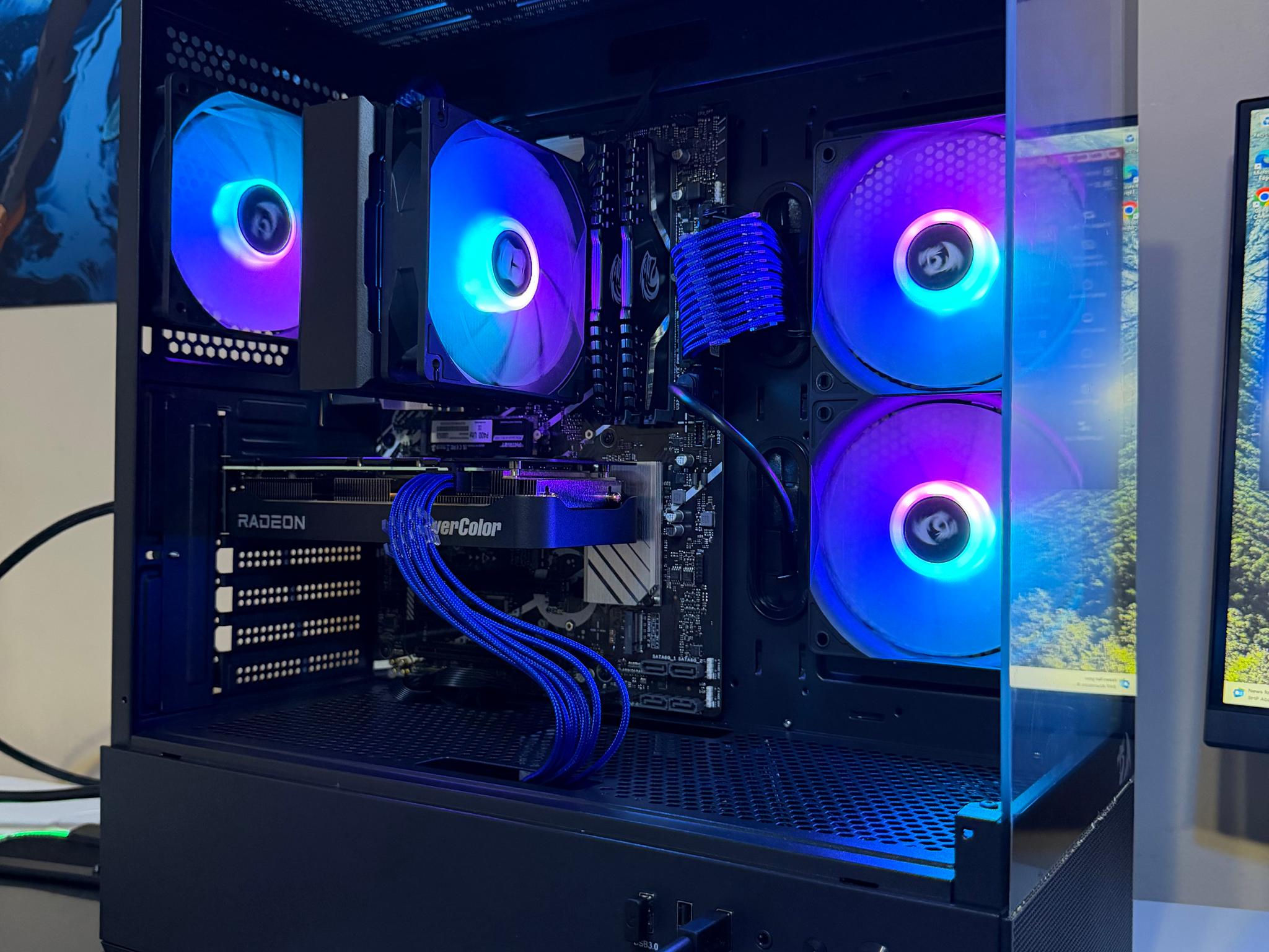 RX 9060 XT (16GB) | Intel I7 12700f | DDR5 32GB (2x16GB) — Custom Gaming PC