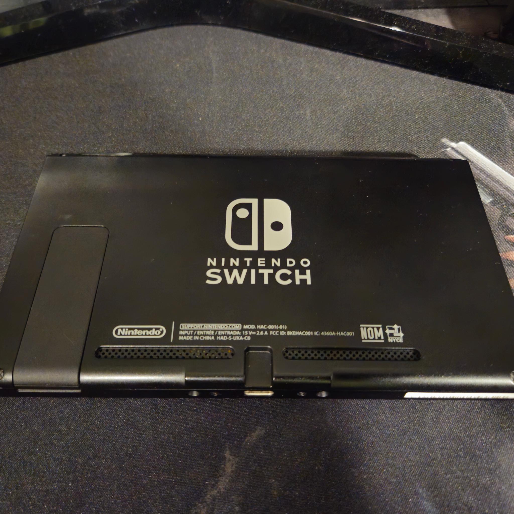 Modded Switch Tablet with Picofly Mod Very Good Condition