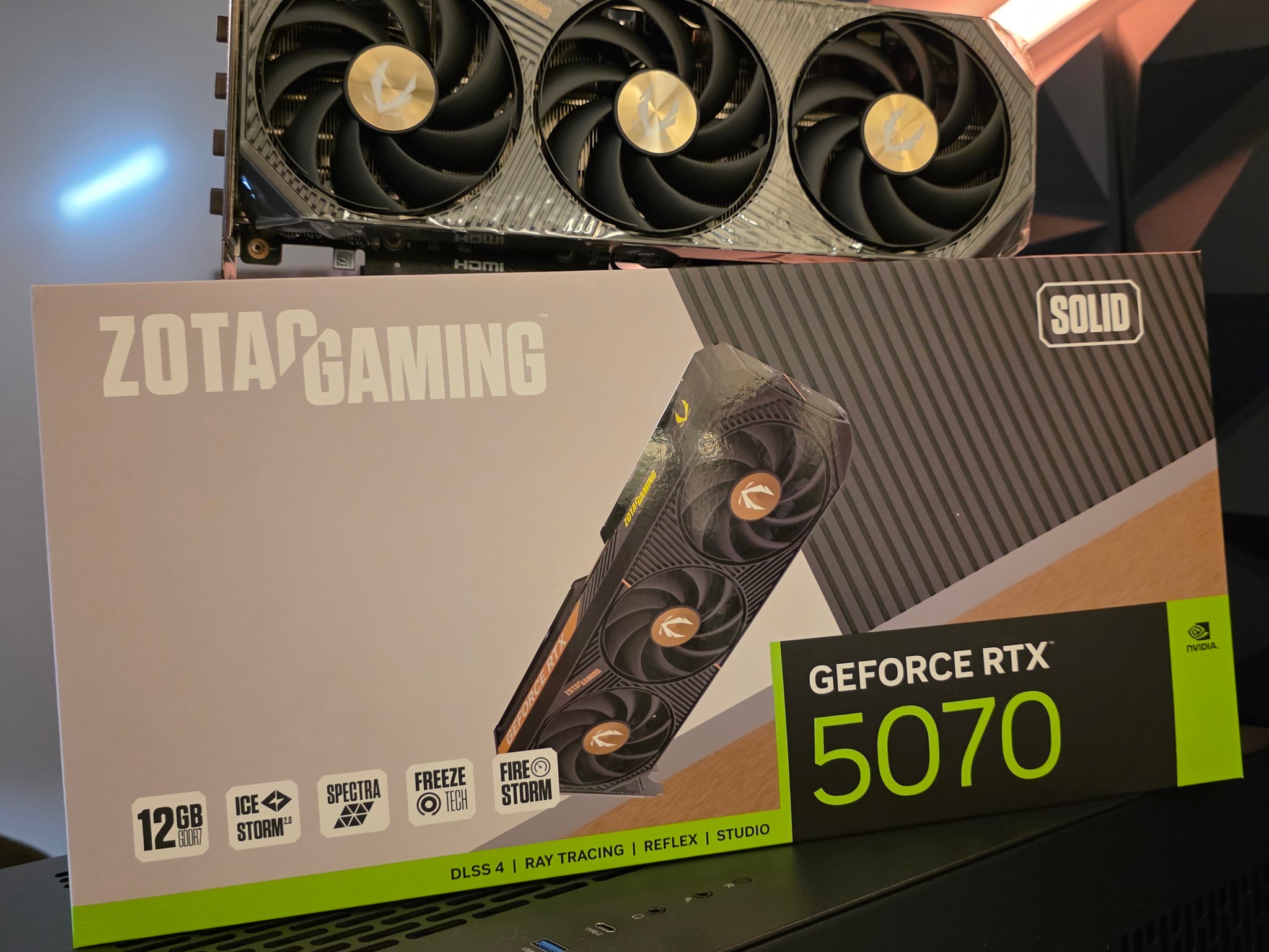 RTX 5070 + RYZEN 7 7700X DDR5 PC