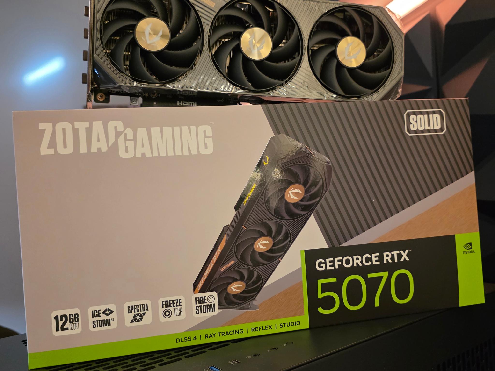 RTX 5070 + RYZEN 7 7700X DDR5 PC