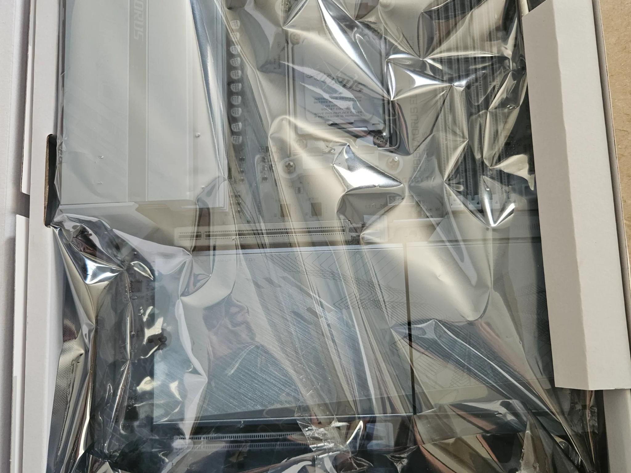 B850 AORUS ELITE Wifi7 ICE