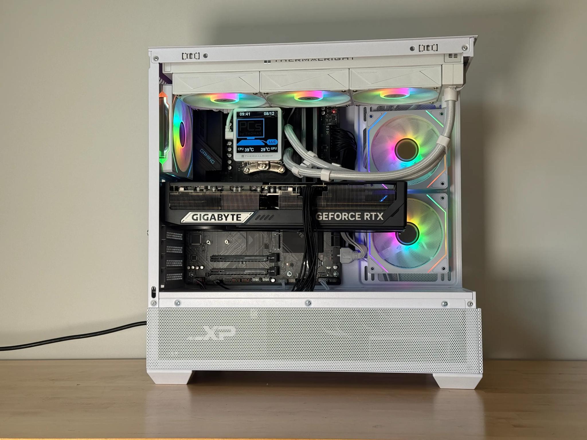 RTX 5090 Ryzen 7 9800x3d Gaming PC 4TB SSD 96GB DDR4