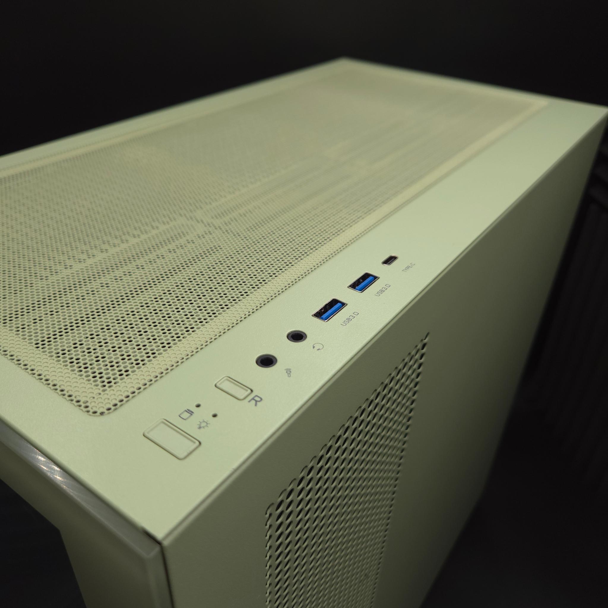Custom Matcha Gaming PC | RTX 5060 | Ryzen 7 8700F | 32GB DDR5 | 1TB SSD