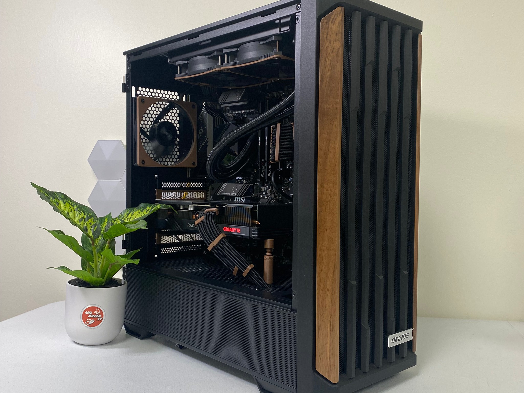 🌳Woodland Beast🌳-Ryzen 5 7600X/RX 7600 XT/32GB/1TB