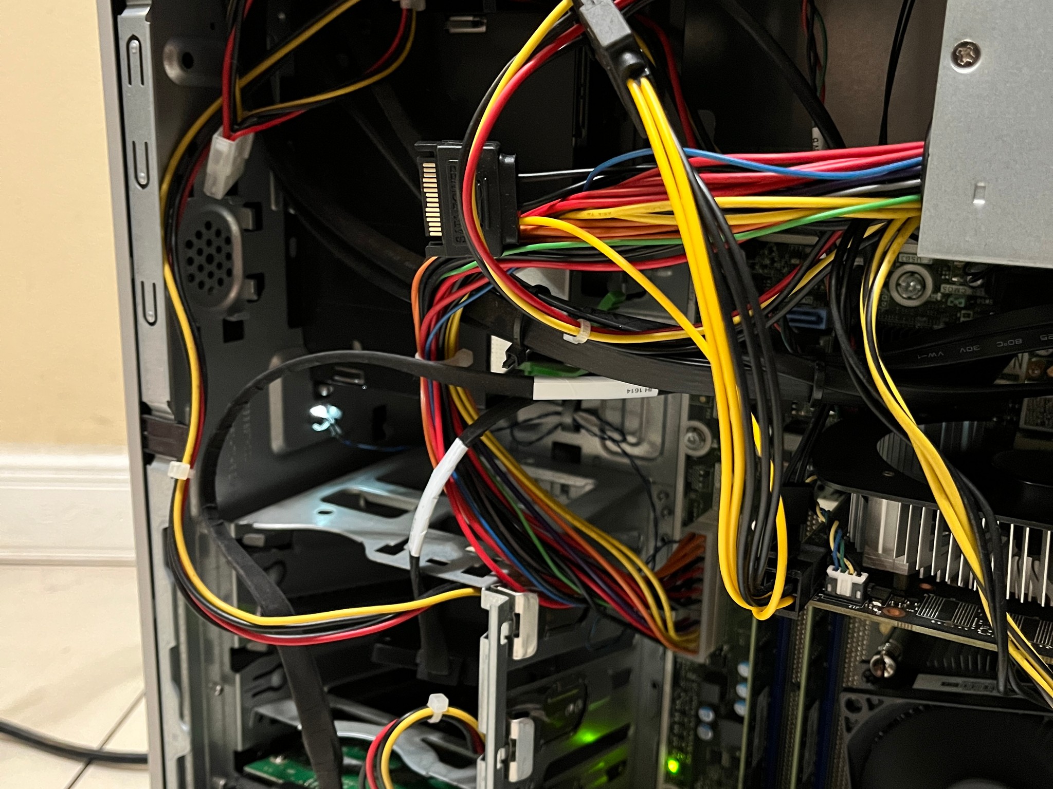 🟢🔥Budget HP Envy Gaming PC - GTX 1060 3GB, AMD 4 Core A10-8850, 16GB RAM, 1.2TB Storage w/ Wi-Fi 🔵🖥️