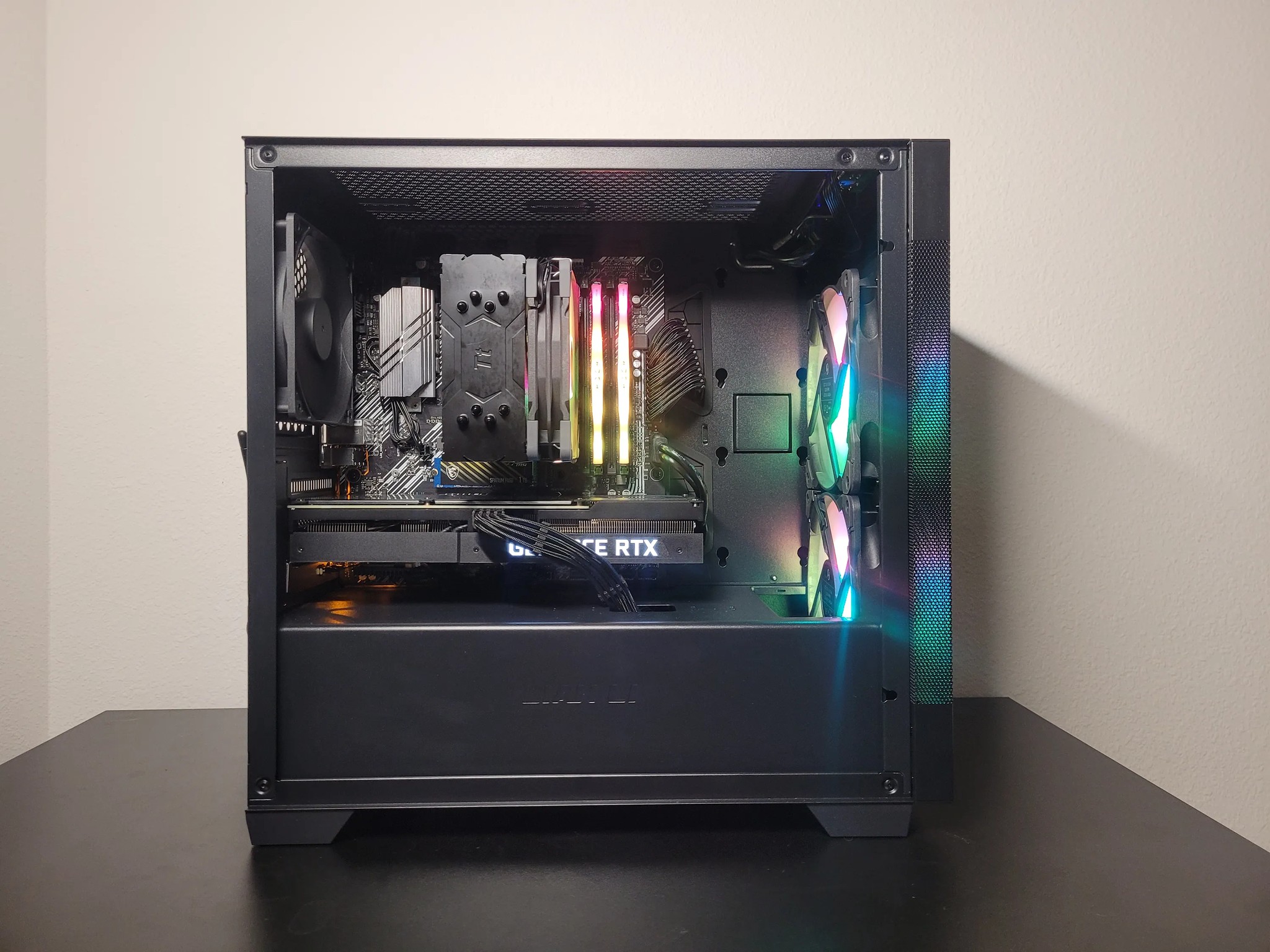 ARGB Midrange Gaming PC // RTX 3070 // Ryzen 5 3600 // 32GB DDR4 // 1TB NVME // WIFI + BT