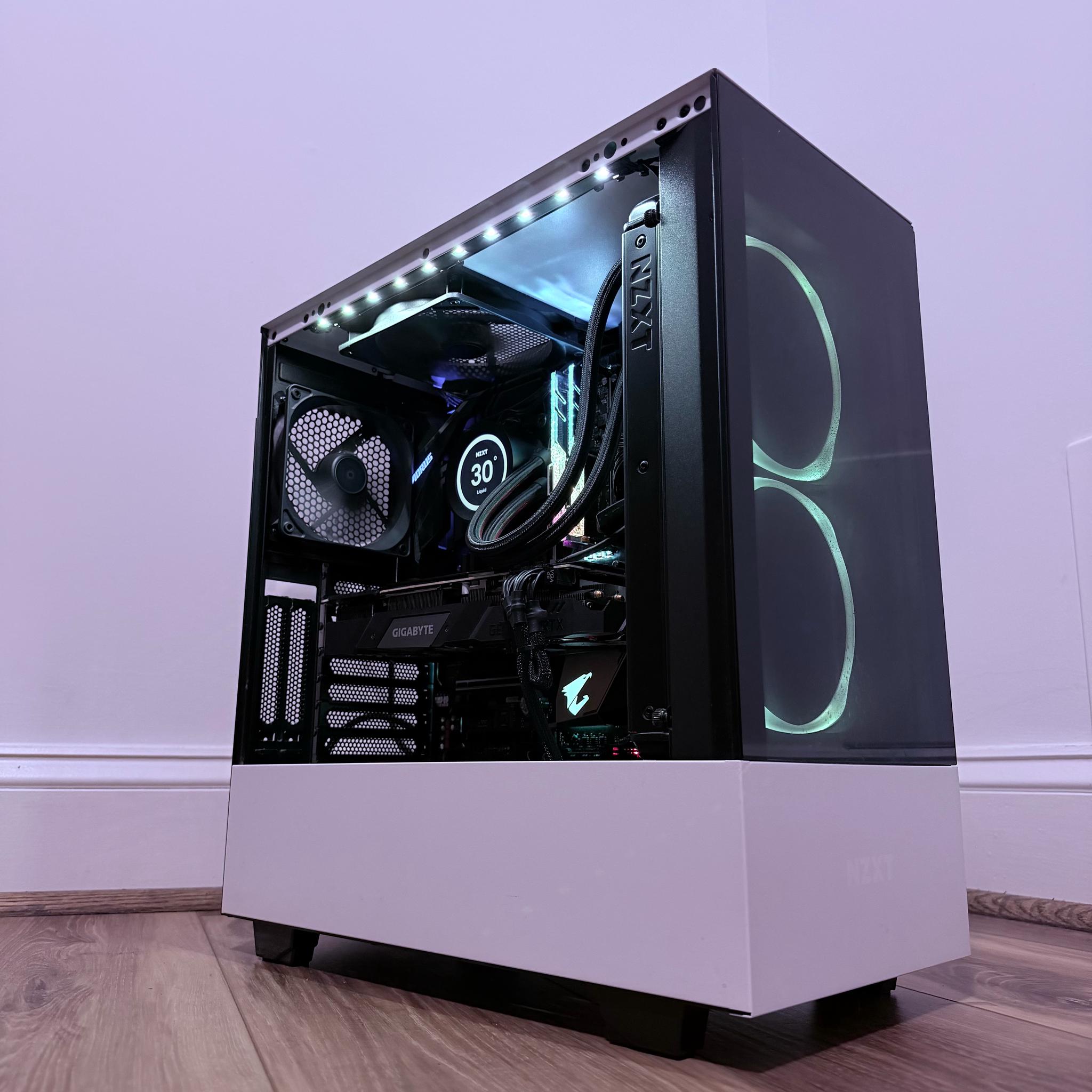 ⚫️"Stealth Core "⚪️| 1440p Gaming | RTX 2080 Super 8GB | i9 9900K | 16B Ram | 1TB NVMe Storage