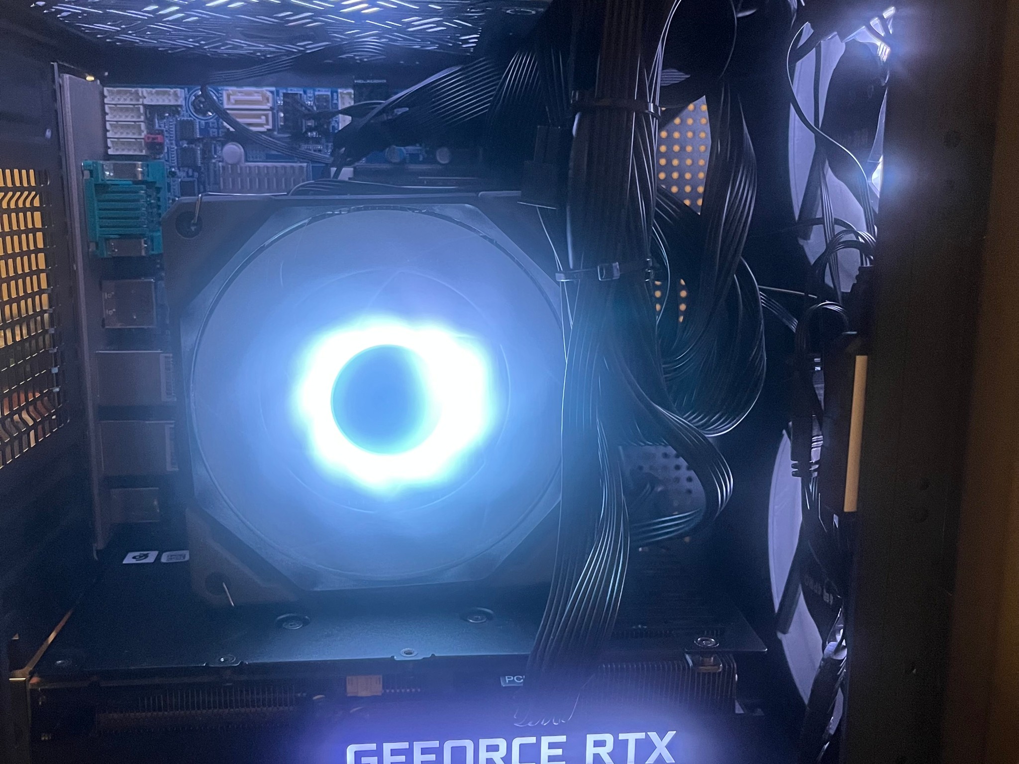 Intel RTX RGB Desktop