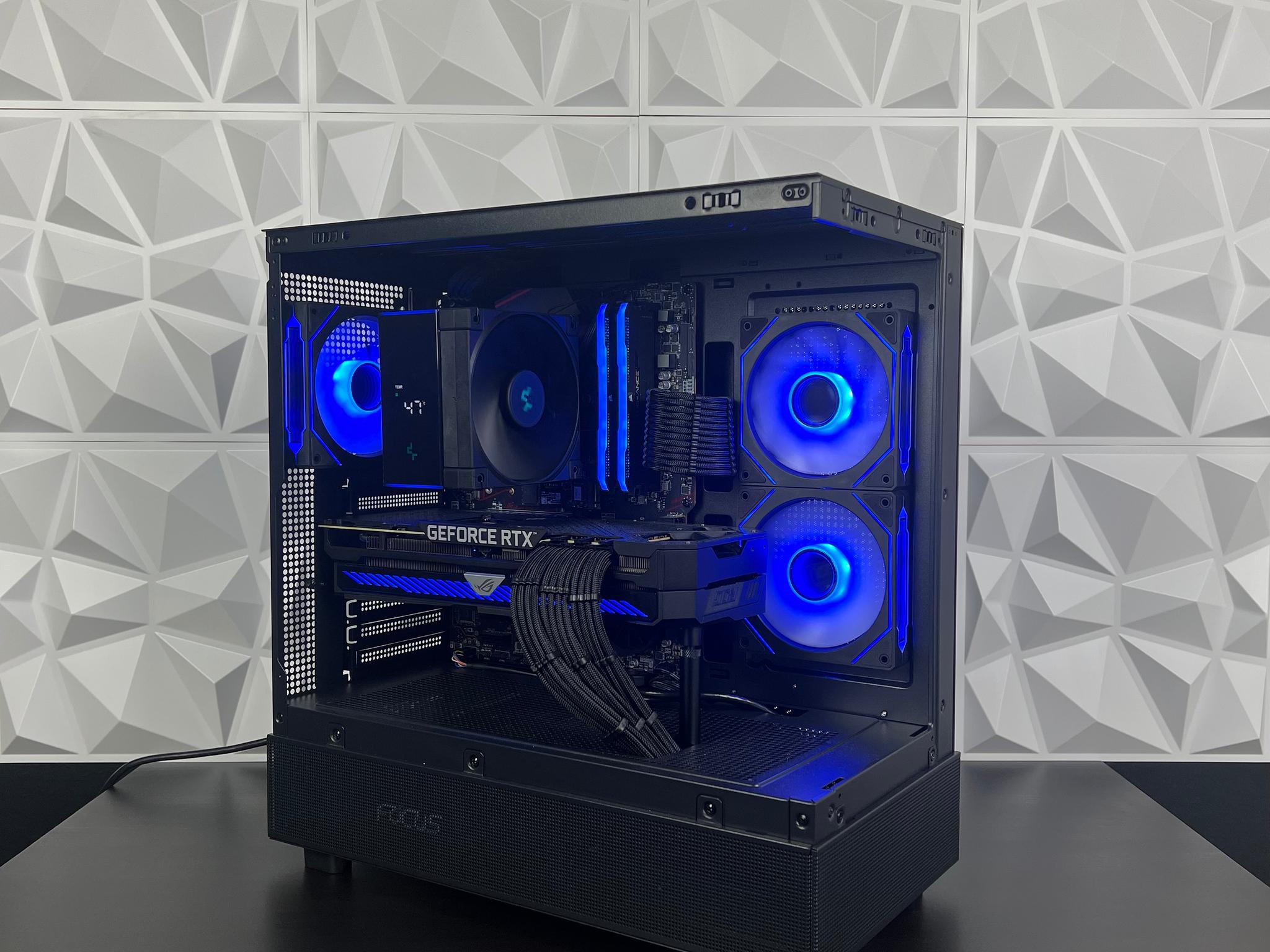 Nightwing | Gaming/Streaming PC | Ryzen 7 5800x, RTX 3080, 1TB SSD, 32GB DDR4