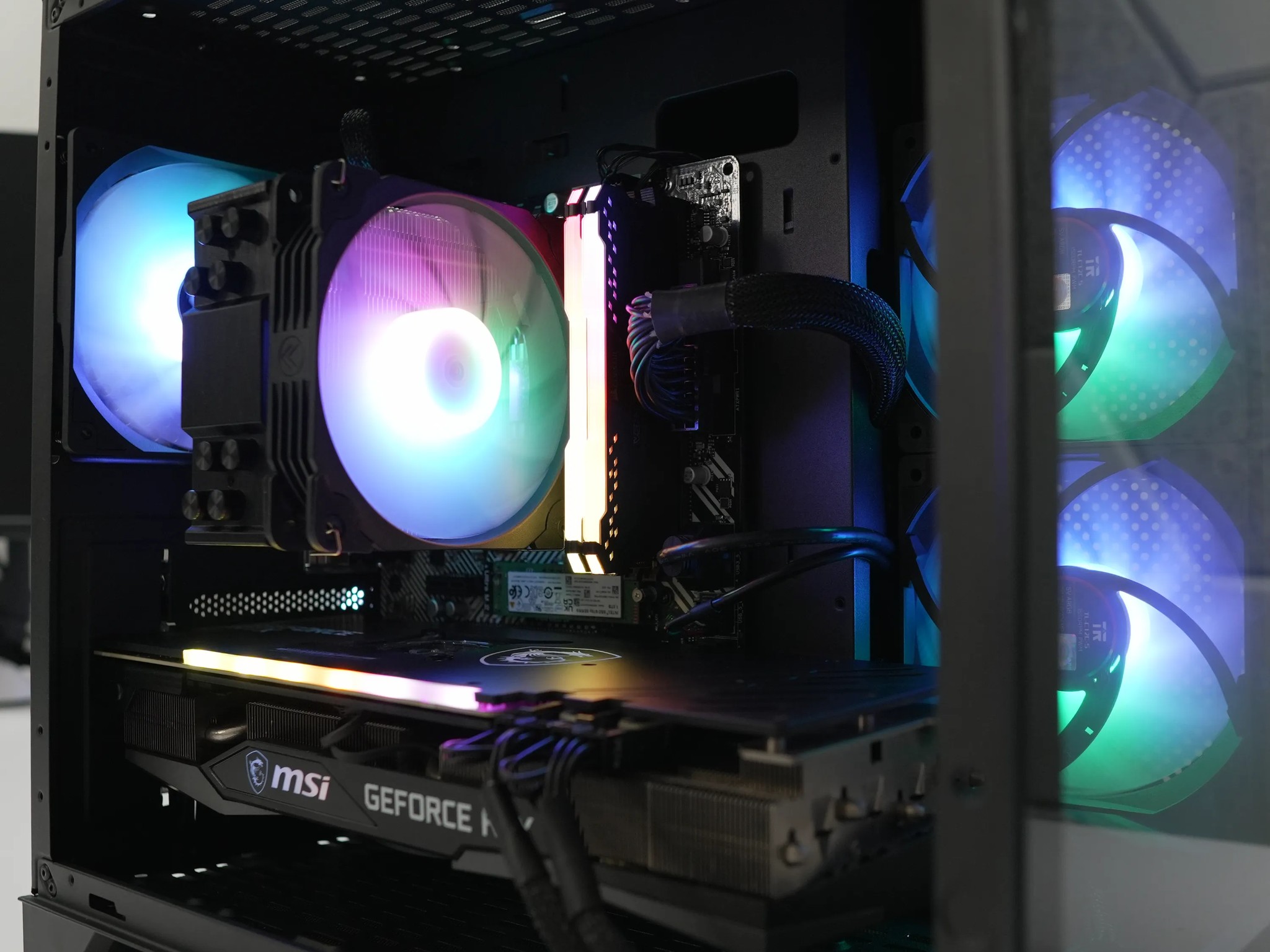 RTX 3070 Gaming PC | RYZEN 5 5600 | 32 GB RAM | WIFI + BT |