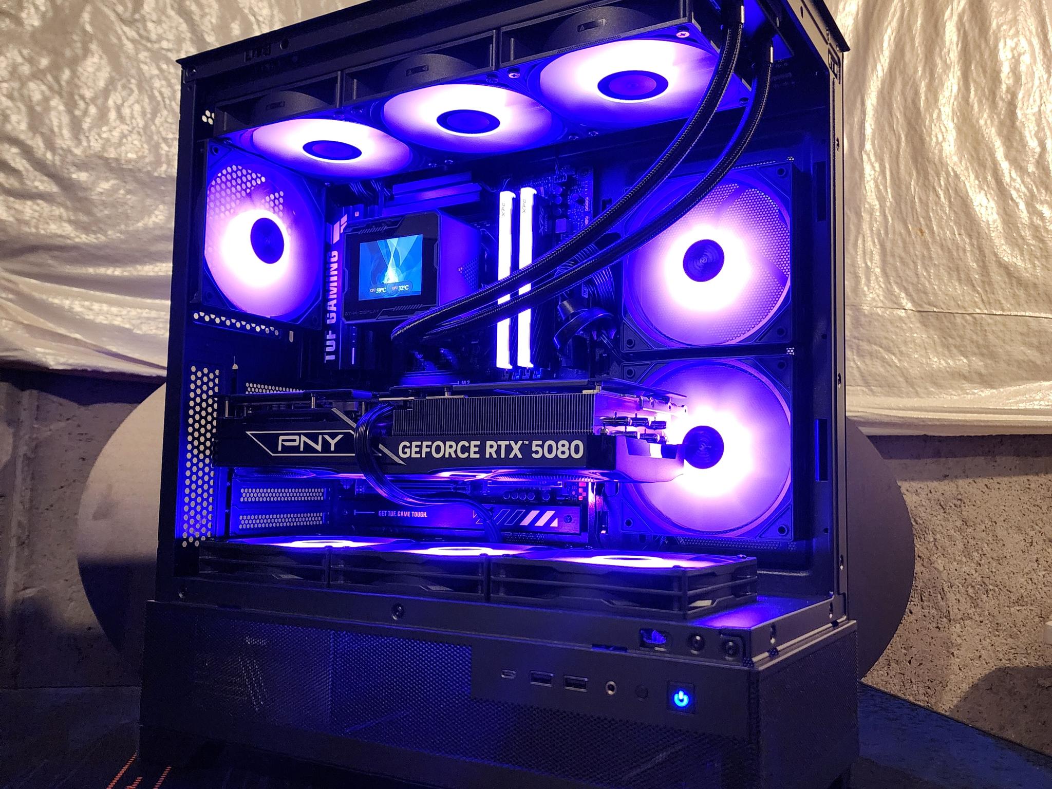 RTX 5080 / Ryzen 7 7800X3D / 32GB DDR5 RAM / 1TB NVMe SSD